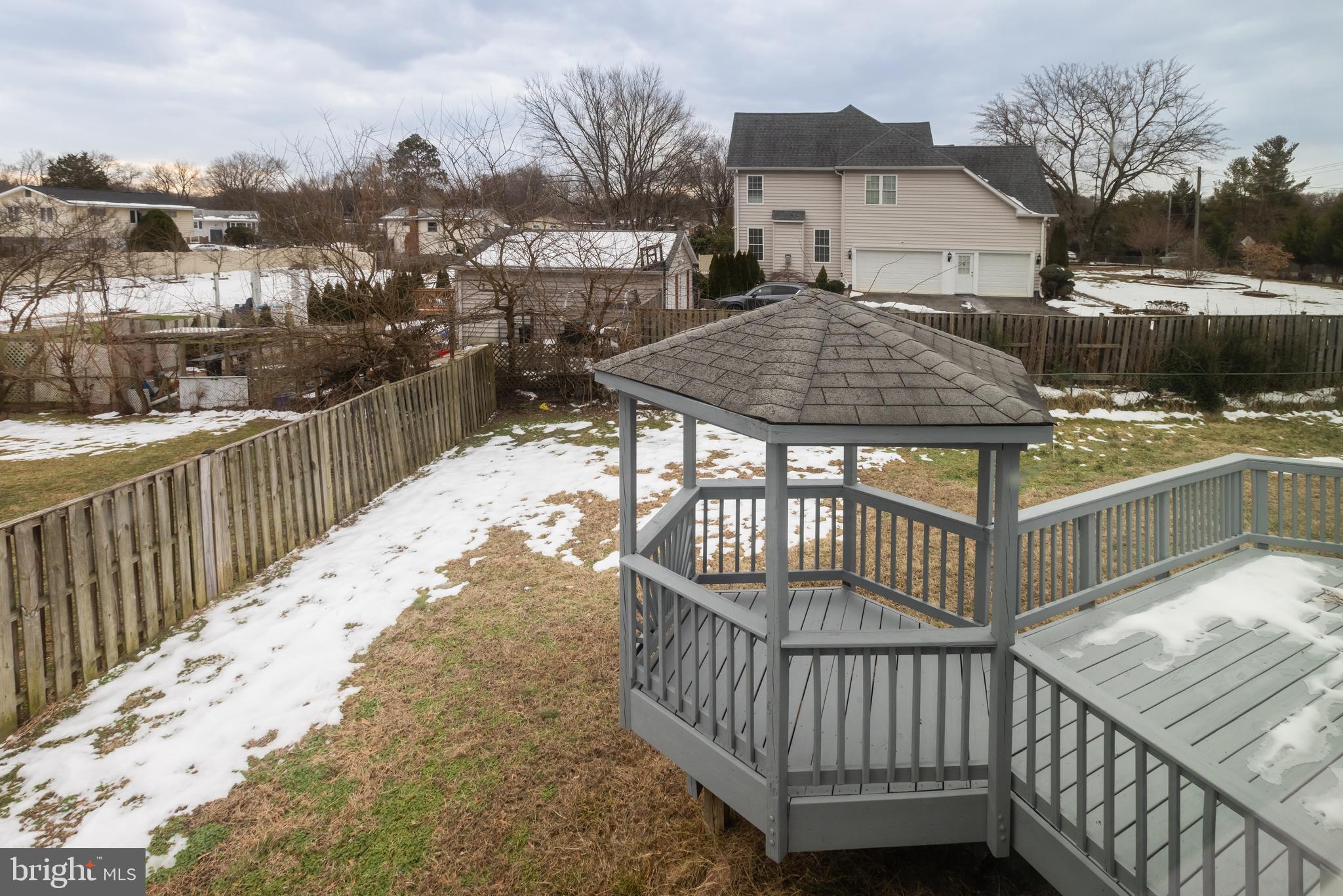 5900 RIDGE VIEW DRIVE