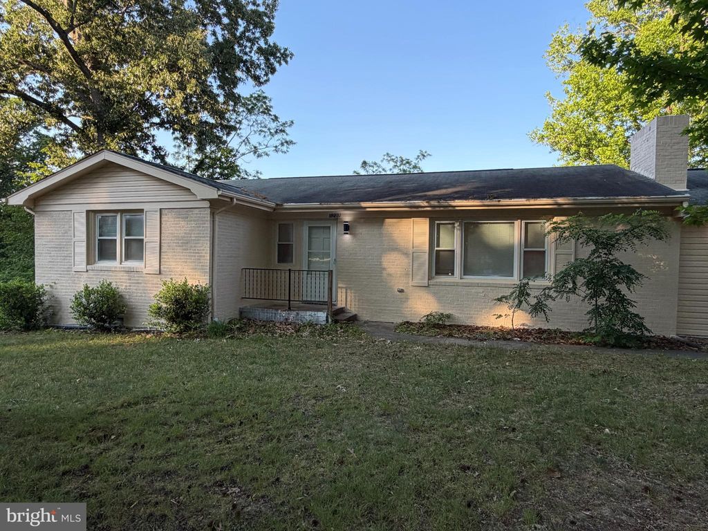 Photo of 6223 Townsend Drive, KING GEORGE, VA 22485 (MLS # VAKG2008160)