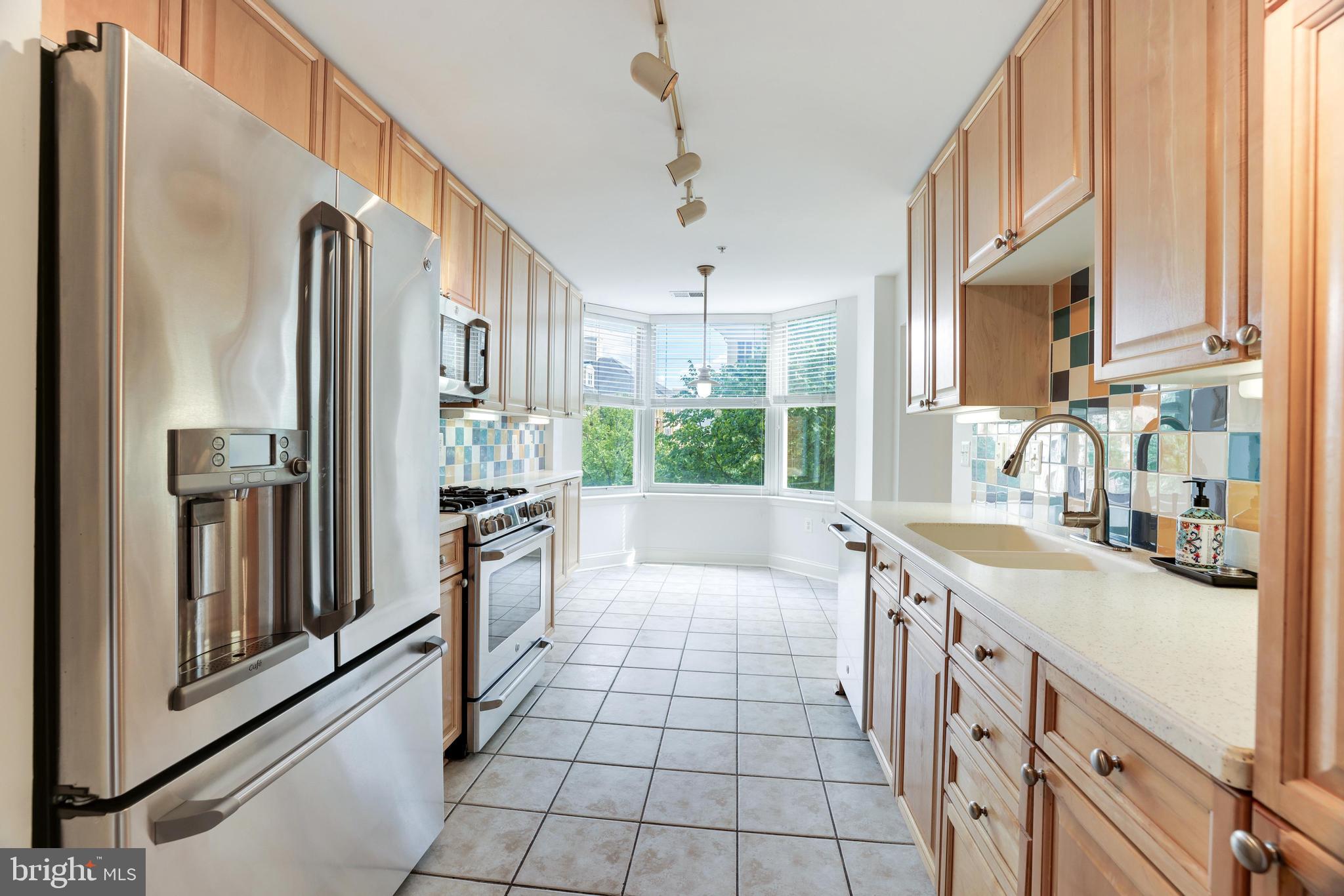 STRATFORD CONDOMINIUMS - Residential