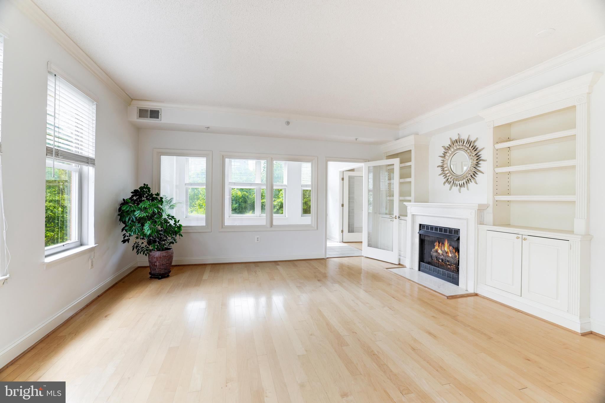 STRATFORD CONDOMINIUMS - Residential