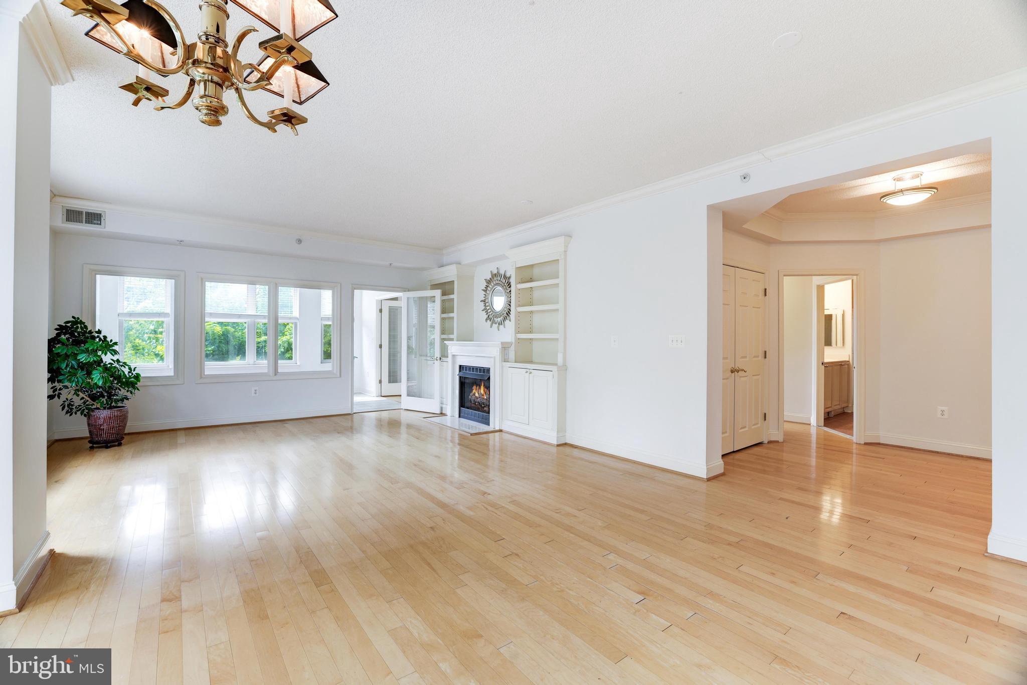 STRATFORD CONDOMINIUMS - Residential