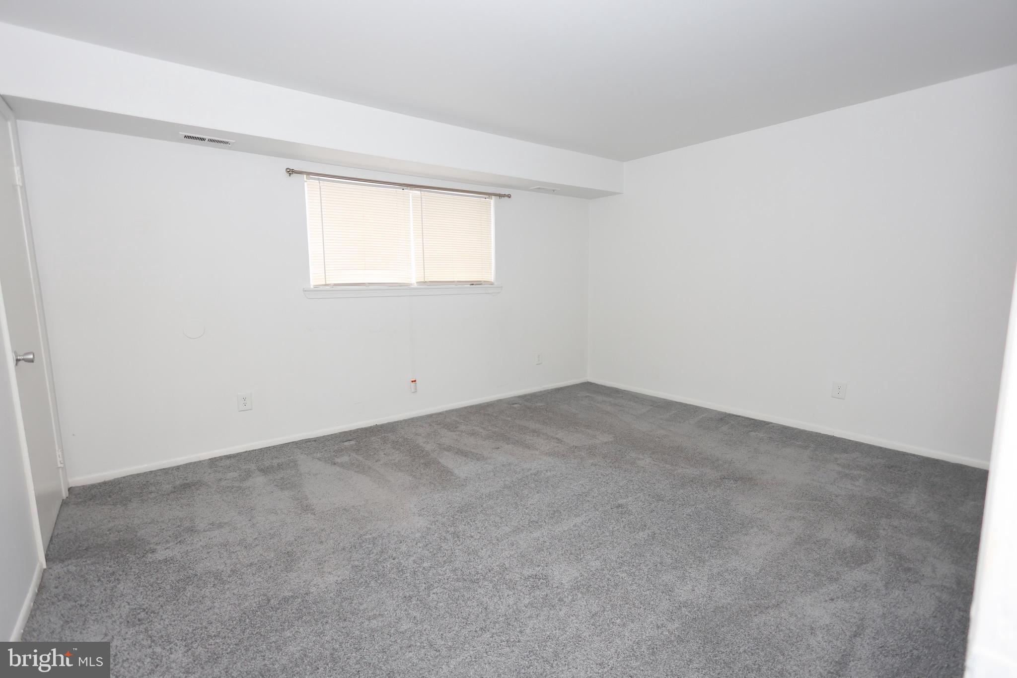 FRENCHMANS CREEK - Residential