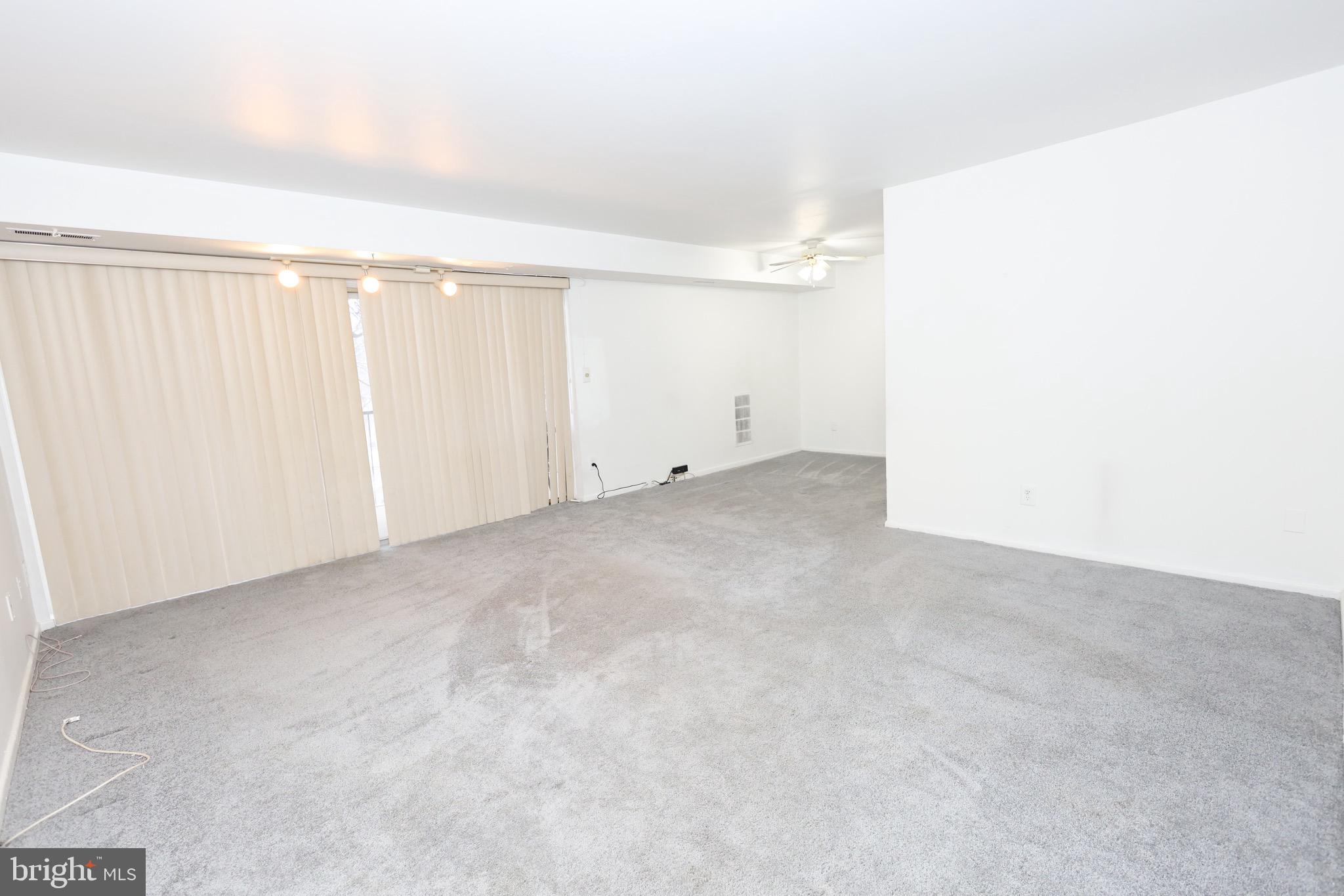 FRENCHMANS CREEK - Residential