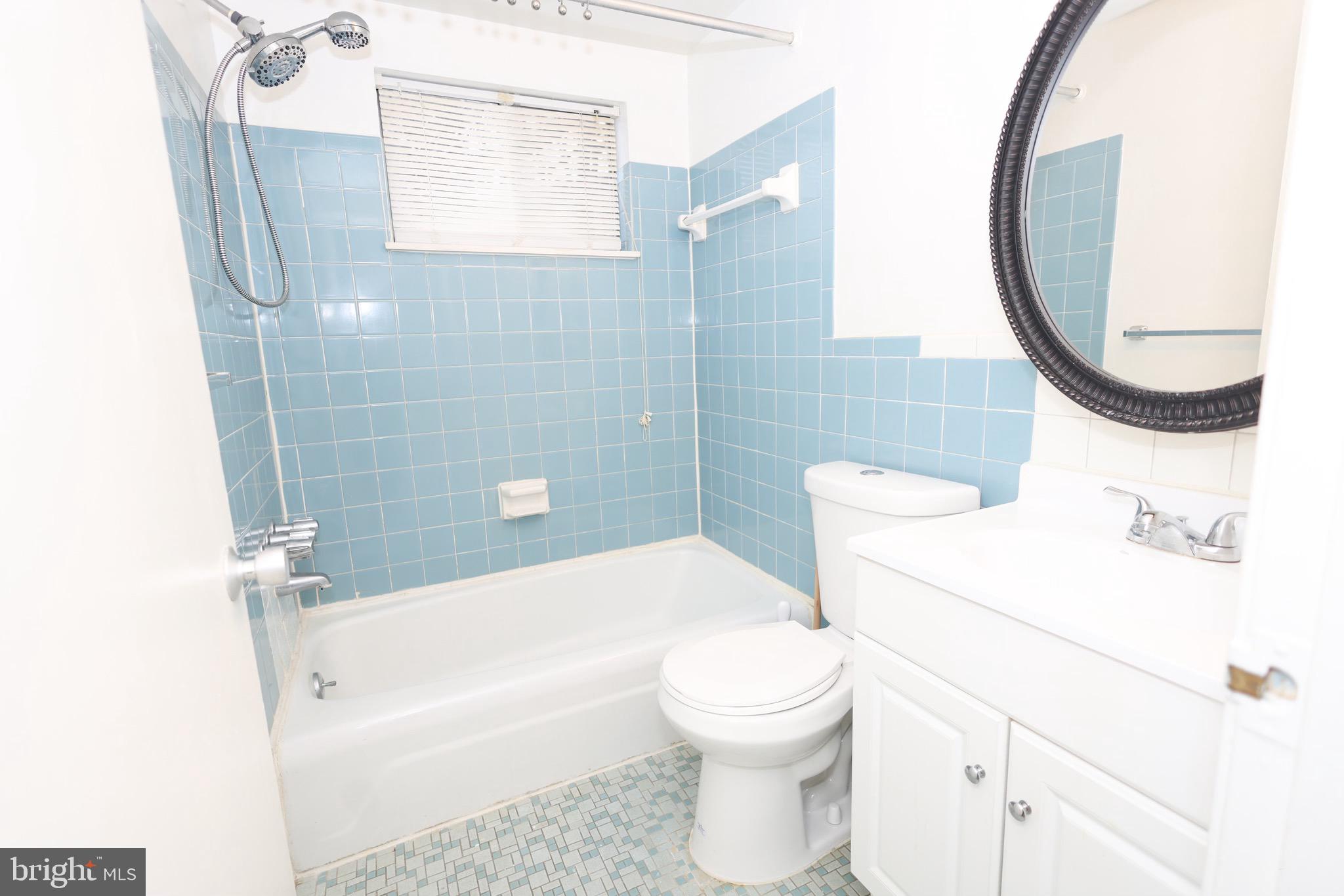 FRENCHMANS CREEK - Residential