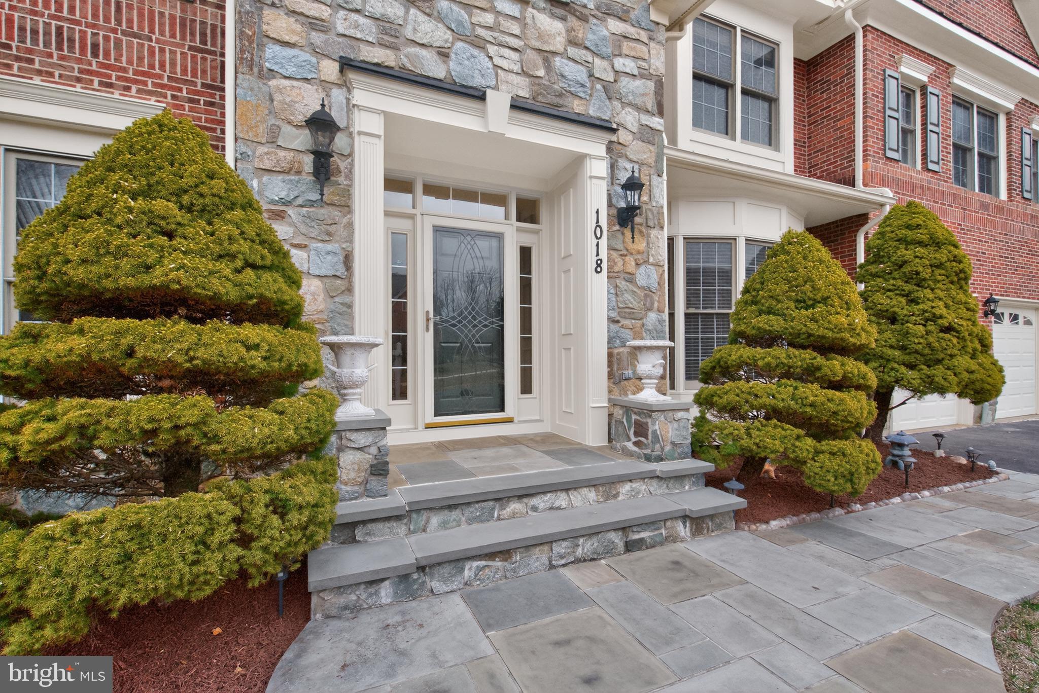 1018 HEARTFIELDS DRIVE