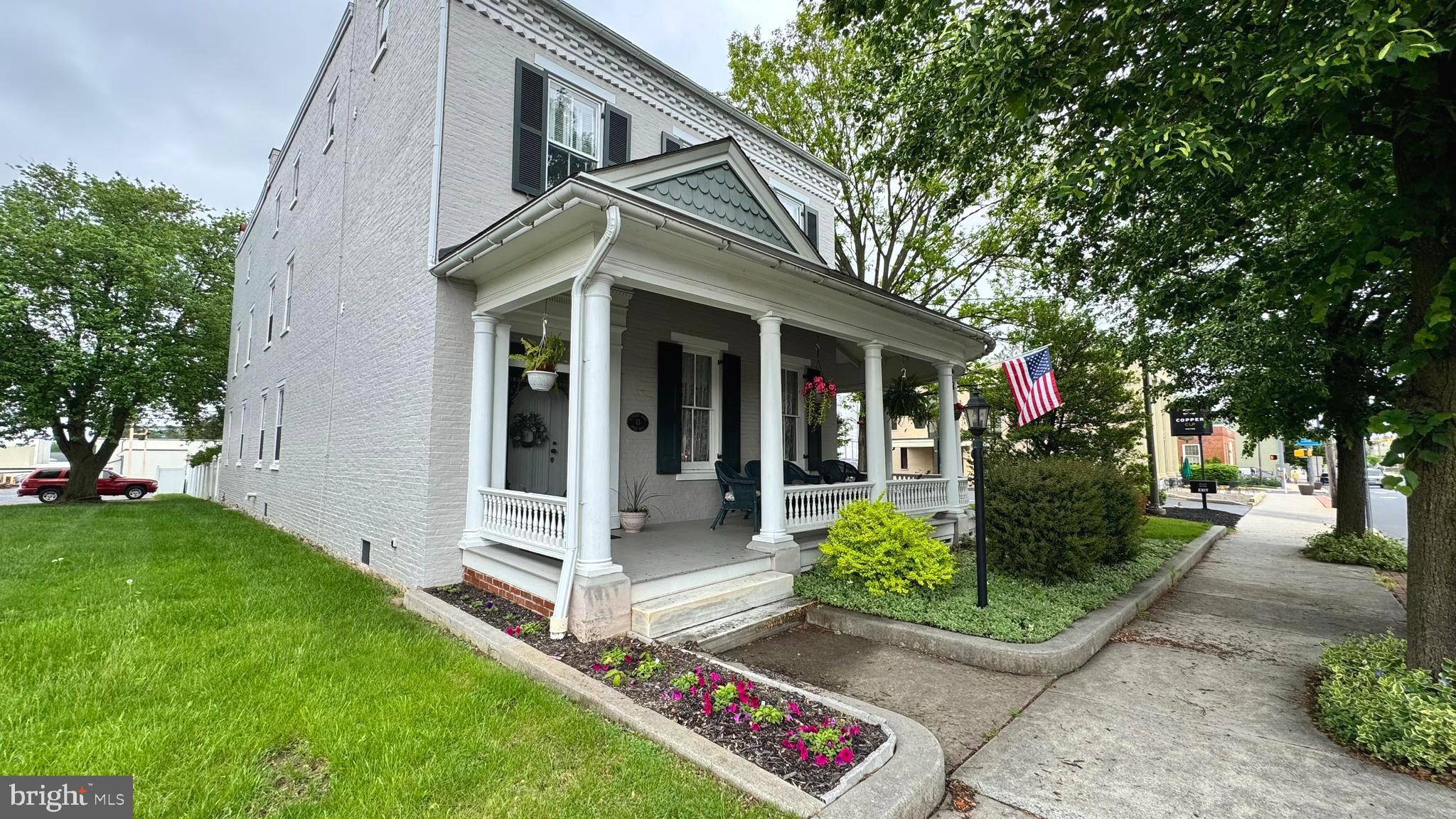 13 W MAIN STREET