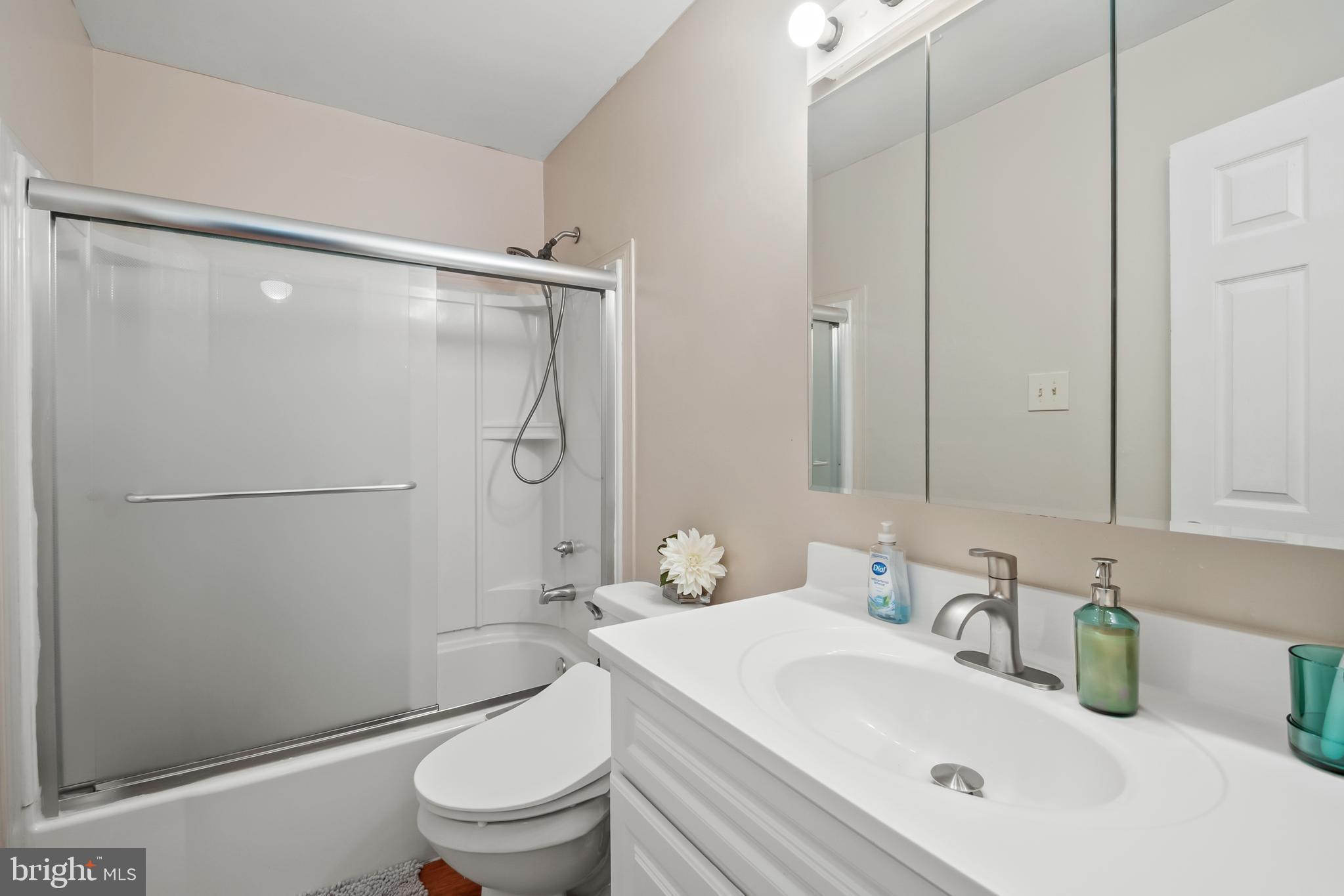 HARBOUR OAKS - Residential