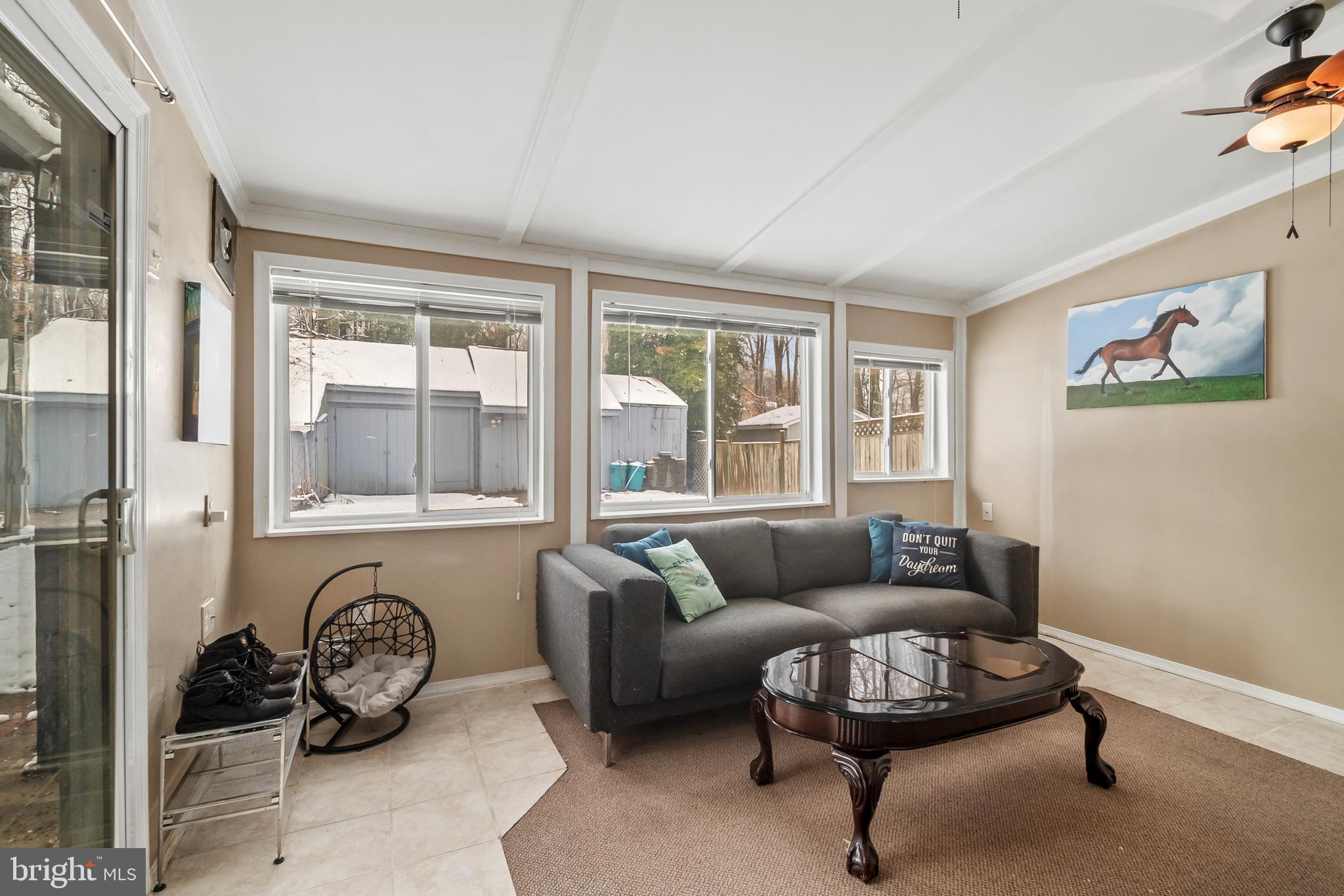 HARBOUR OAKS - Residential