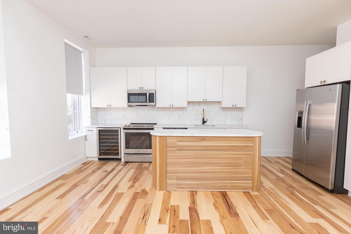 715 S 19TH STREET 1