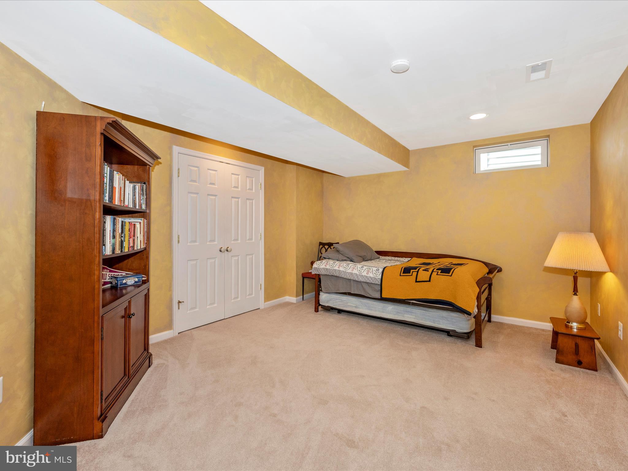 VILLAGES OF URBANA - Residential