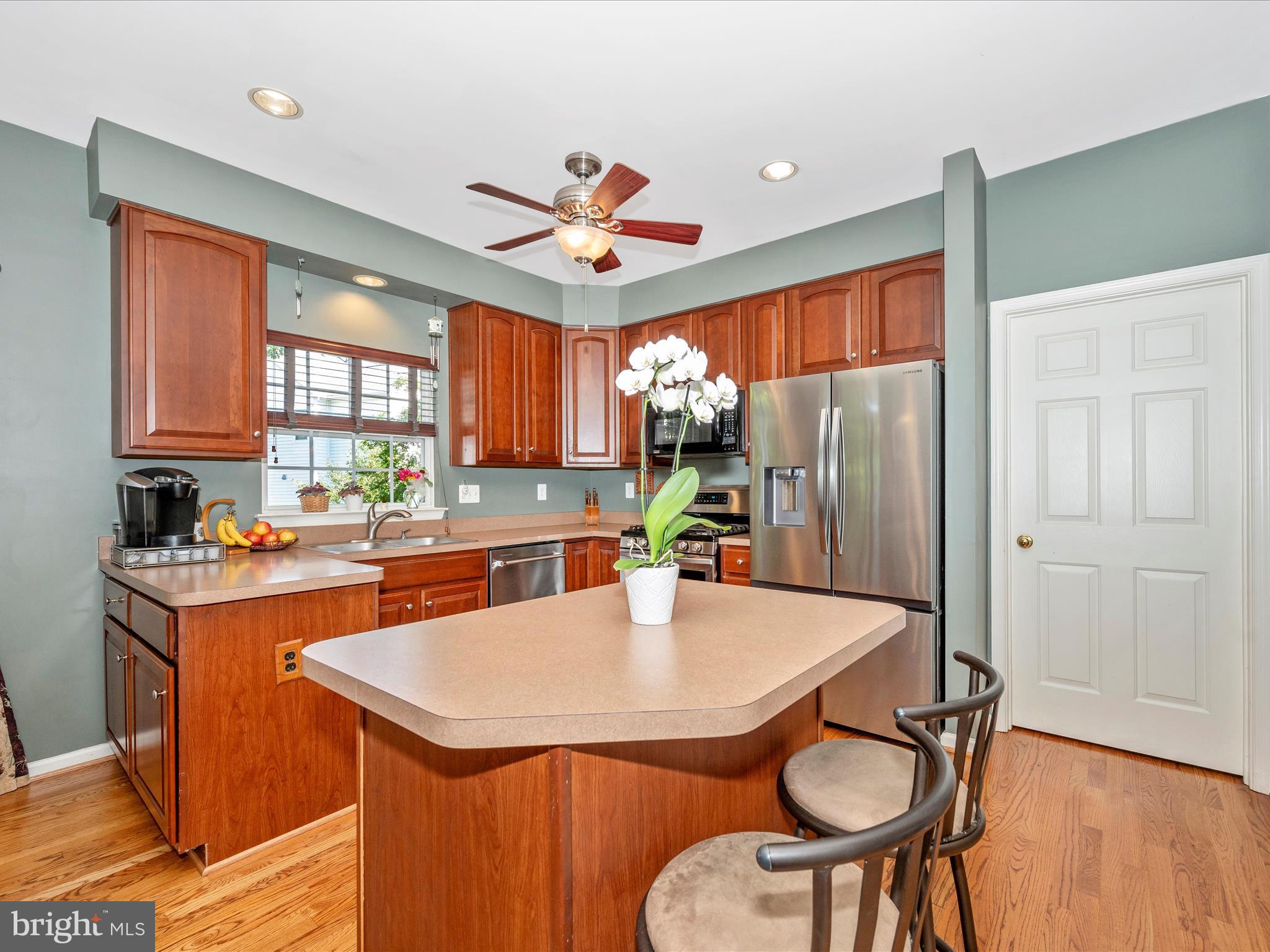 VILLAGES OF URBANA - Residential