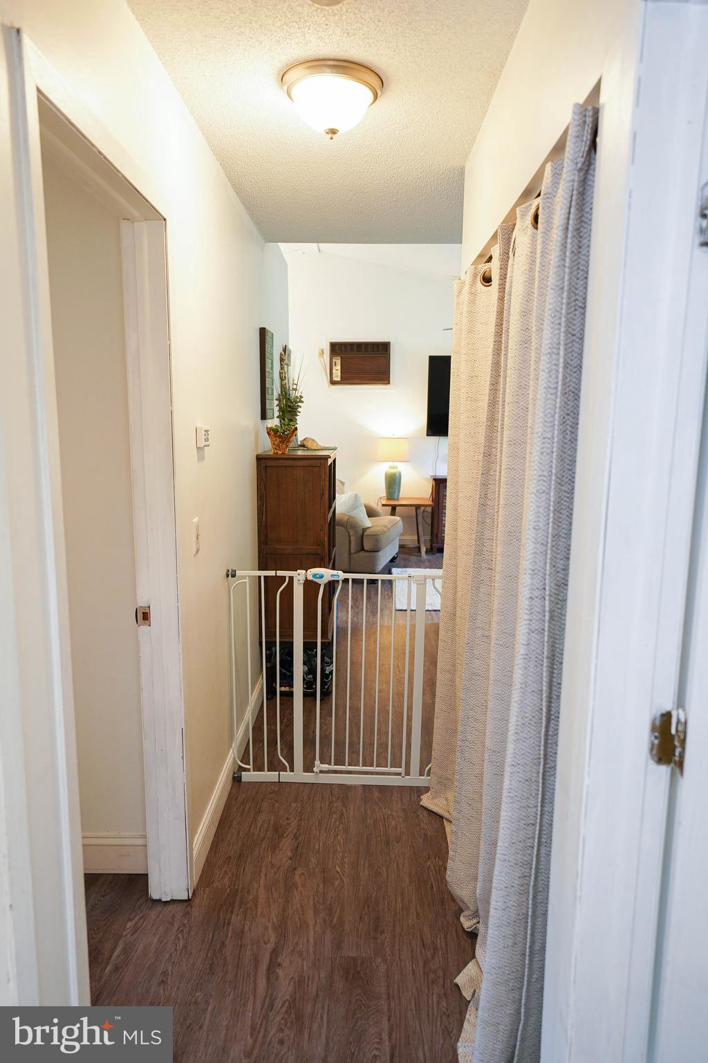 MORRIS MILL - Residential