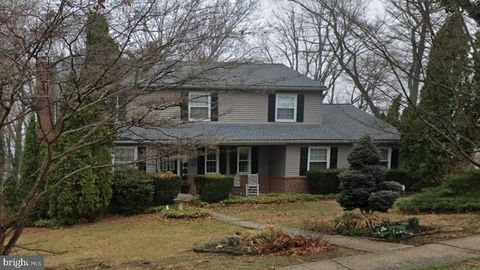 121 GRANDVIEW BOULEVARD WYOMISSING PA 19609