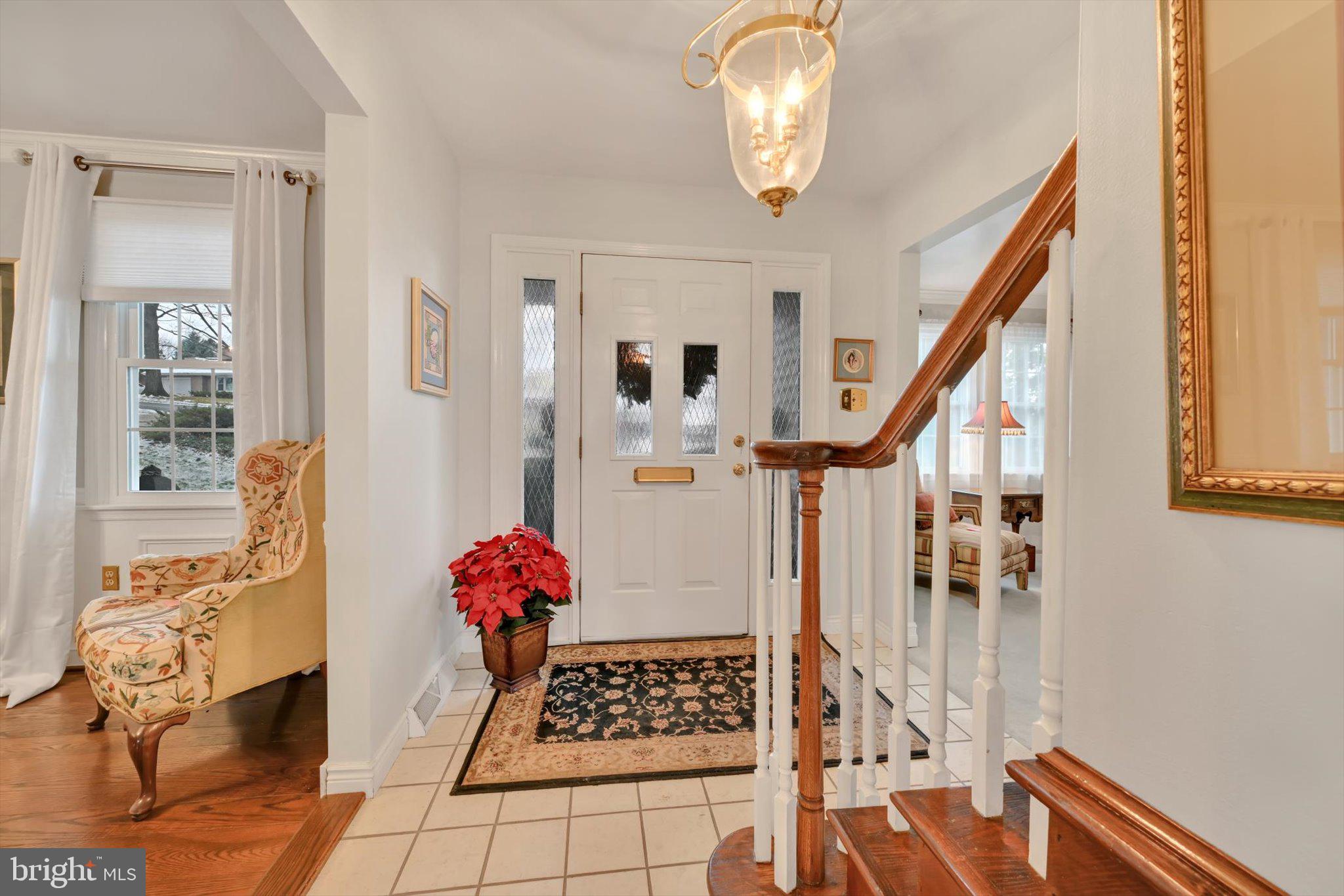 121 GRANDVIEW BOULEVARD