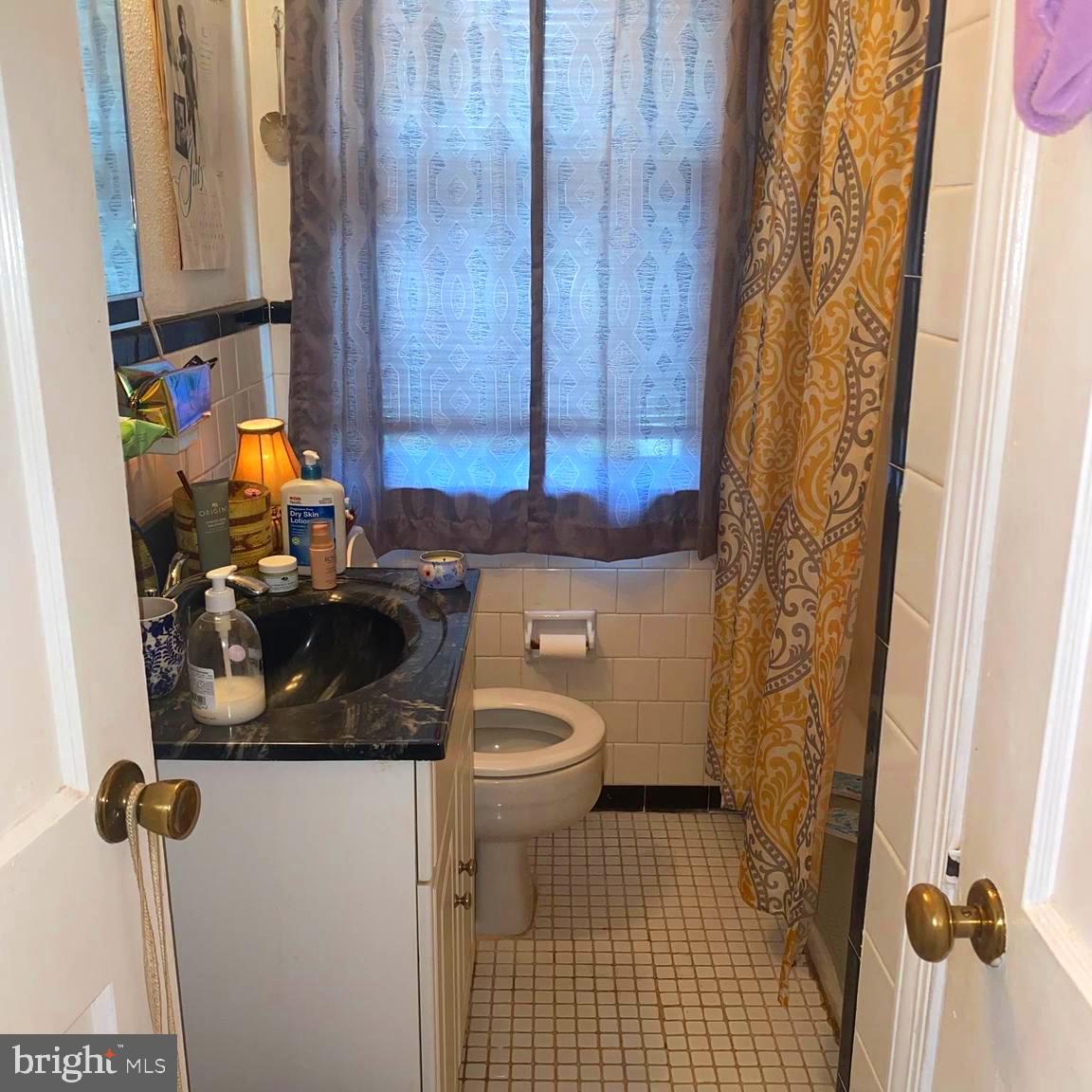 RAMBLEWOOD - Residential