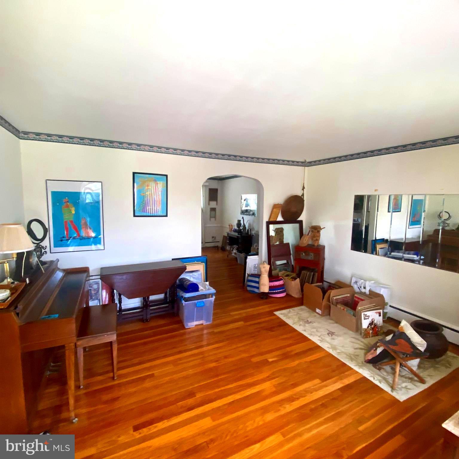 RAMBLEWOOD - Residential