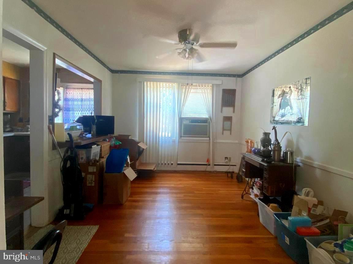 RAMBLEWOOD - Residential