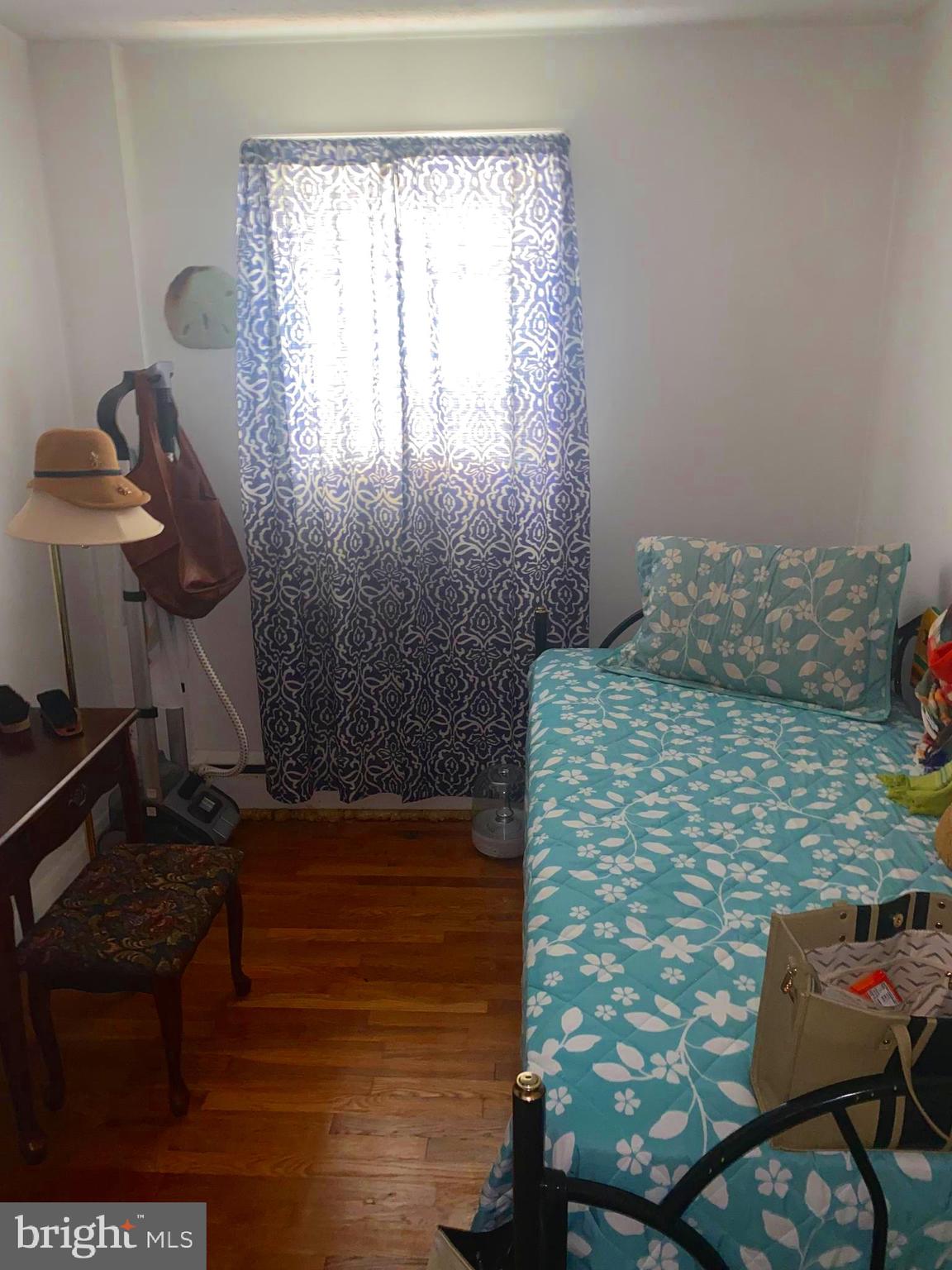 RAMBLEWOOD - Residential