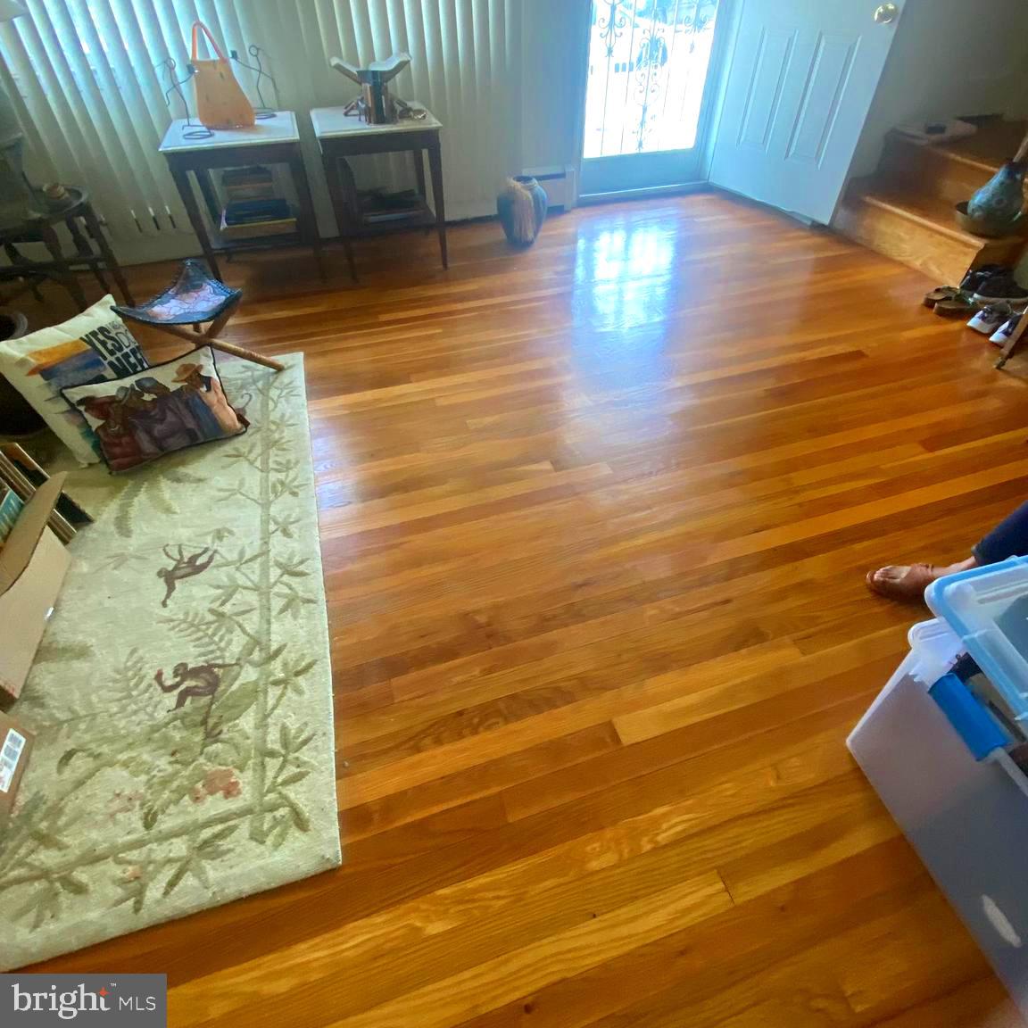 RAMBLEWOOD - Residential