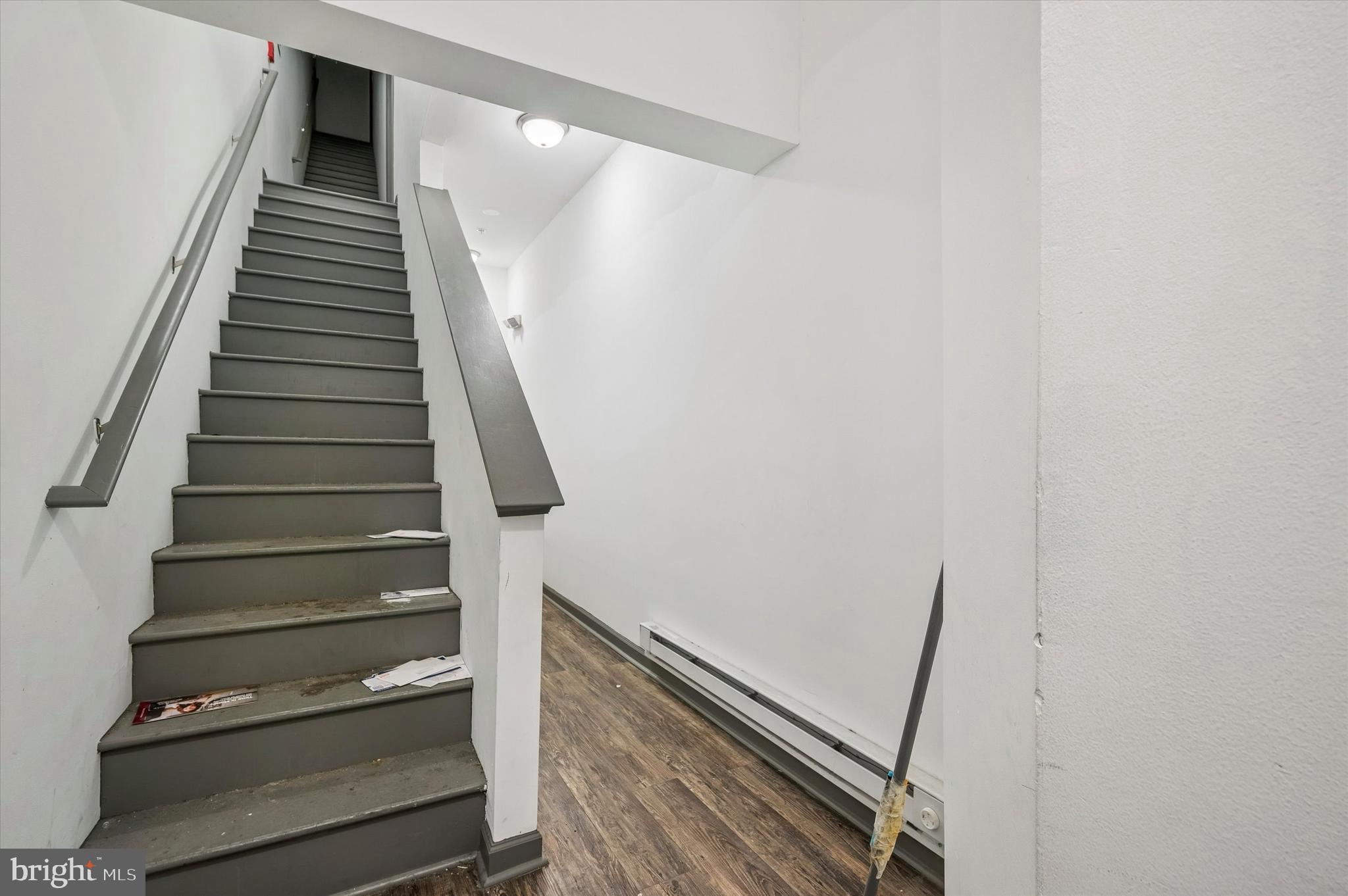 HUNTING PARK - Residential Income