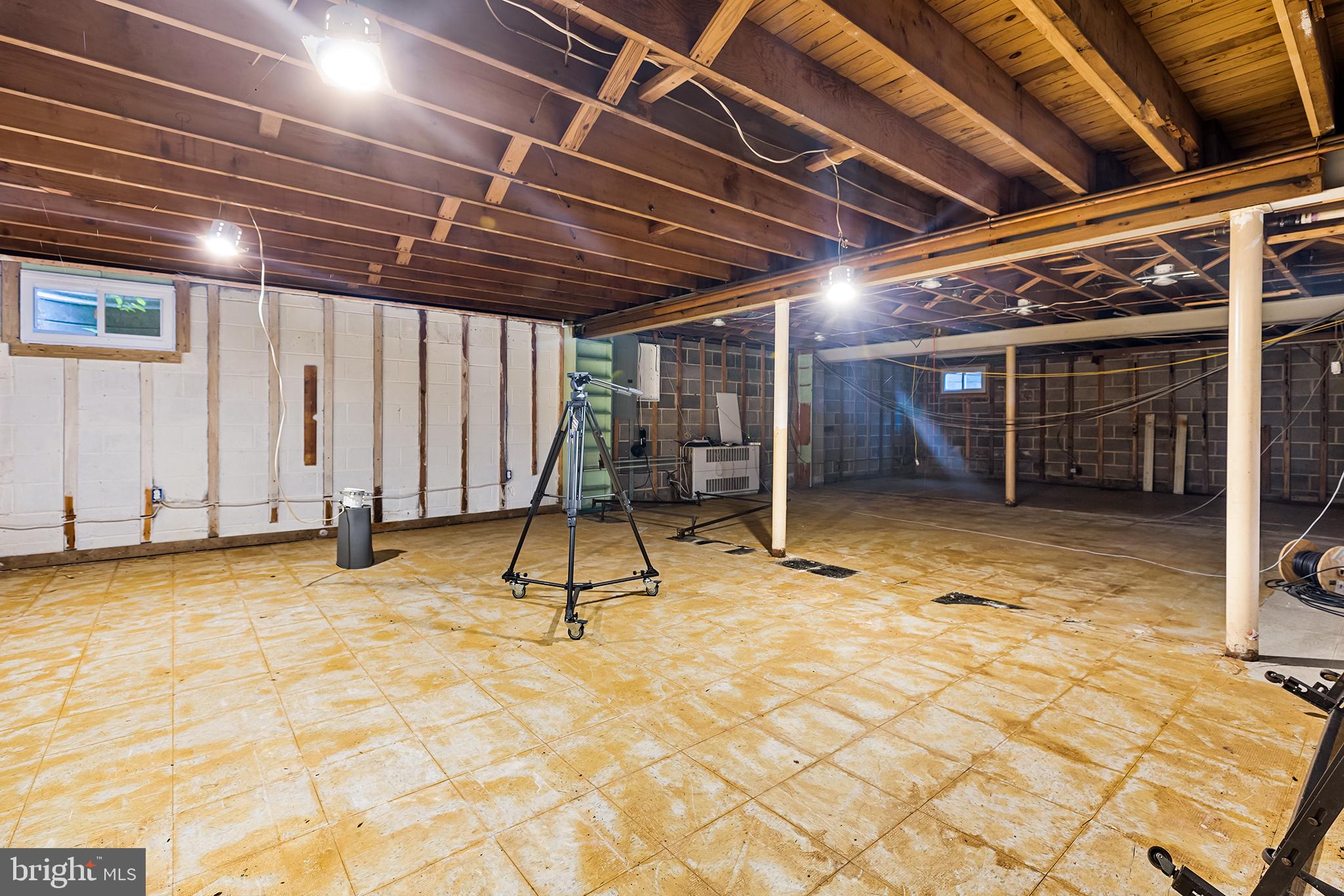 MARPLEWOOD VILLA - Residential