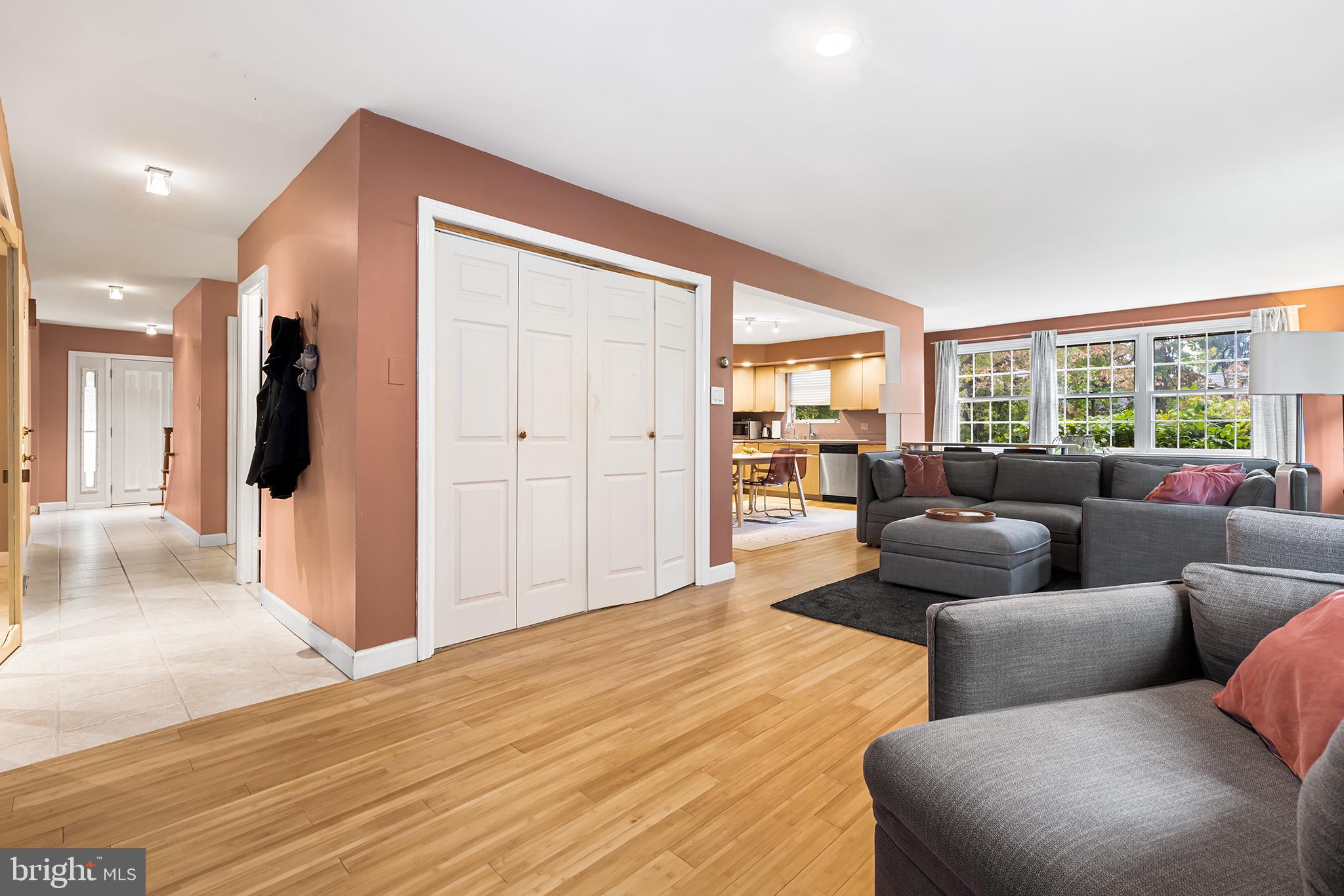 MARPLEWOOD VILLA - Residential