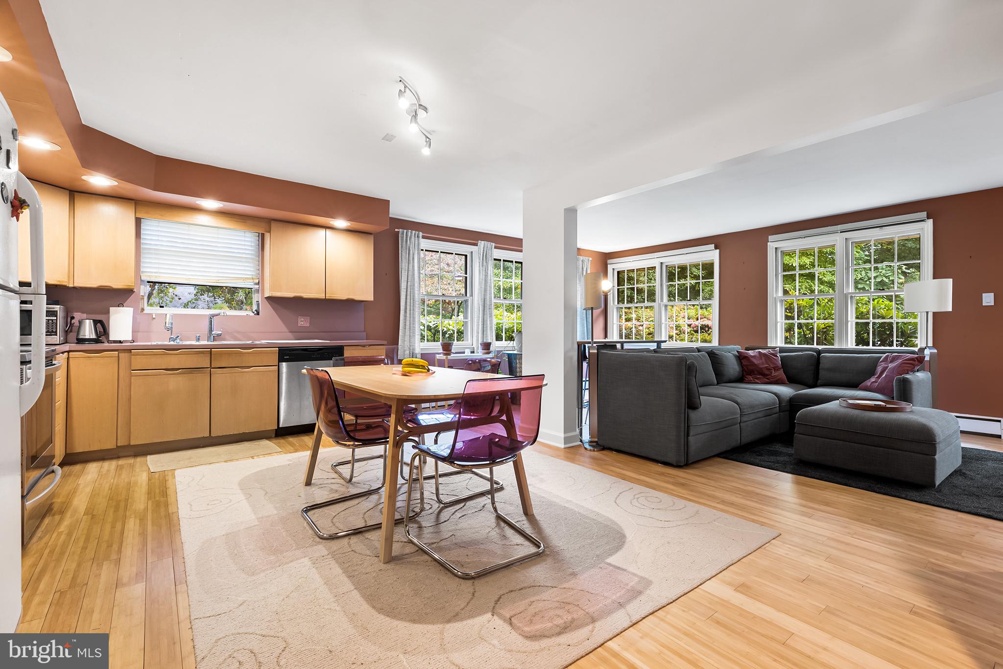 MARPLEWOOD VILLA - Residential