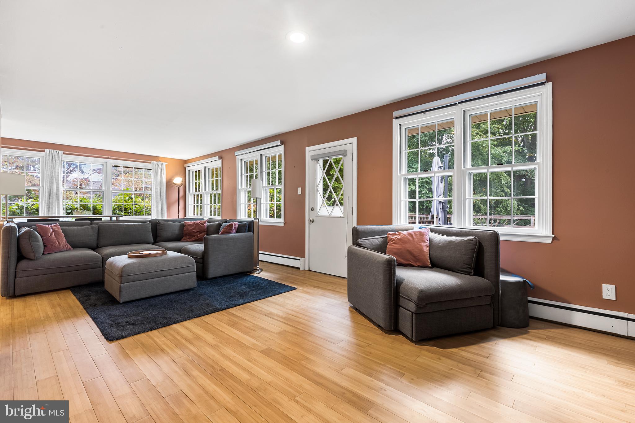 MARPLEWOOD VILLA - Residential