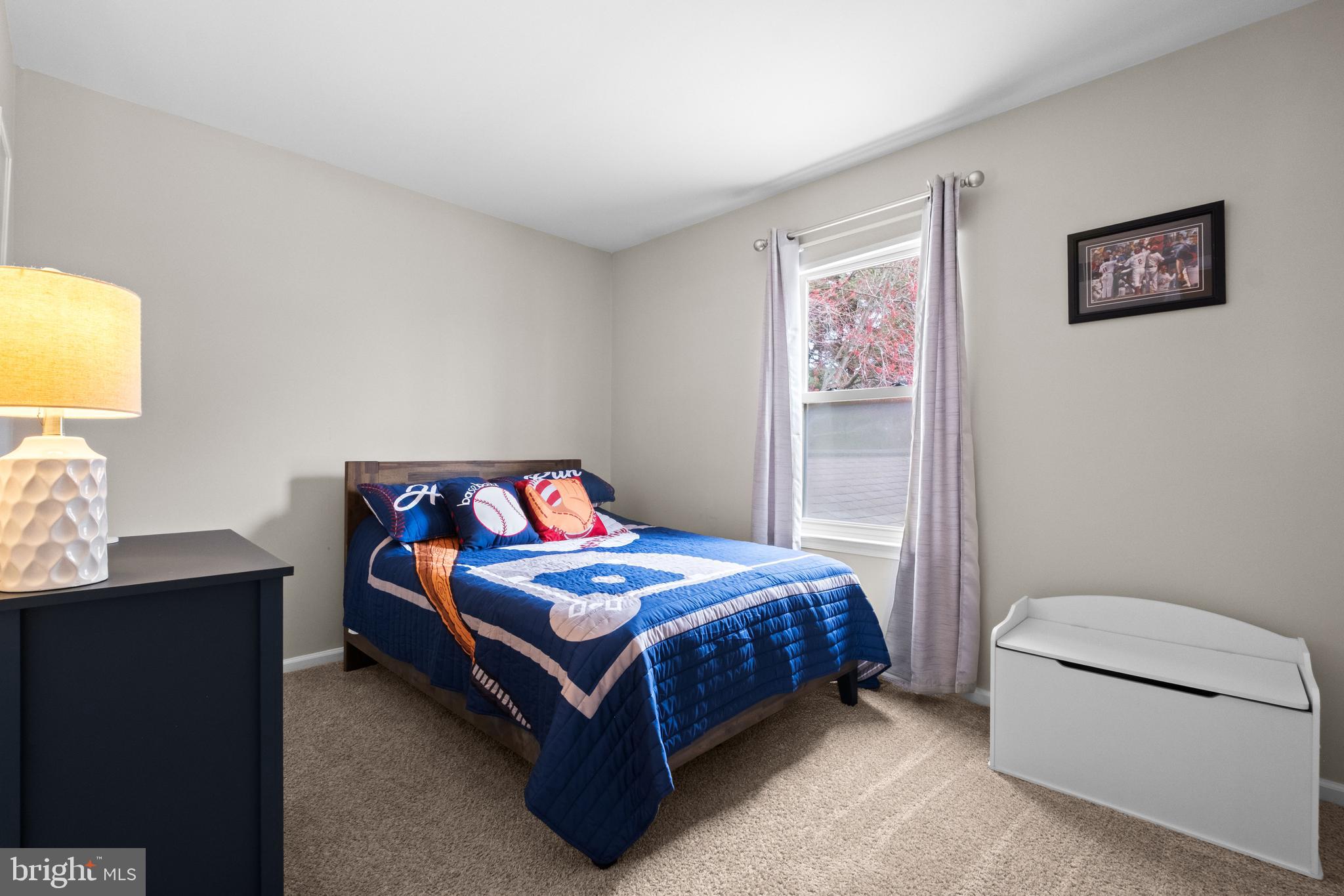 HAMPTON BRIDGE - Residential