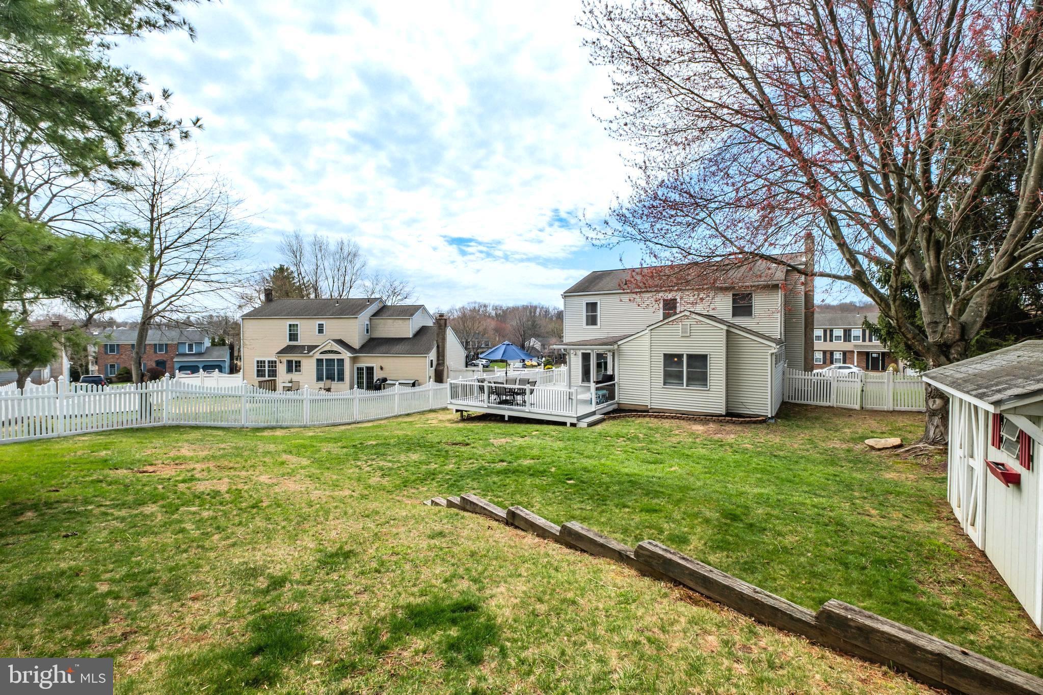 HAMPTON BRIDGE - Residential