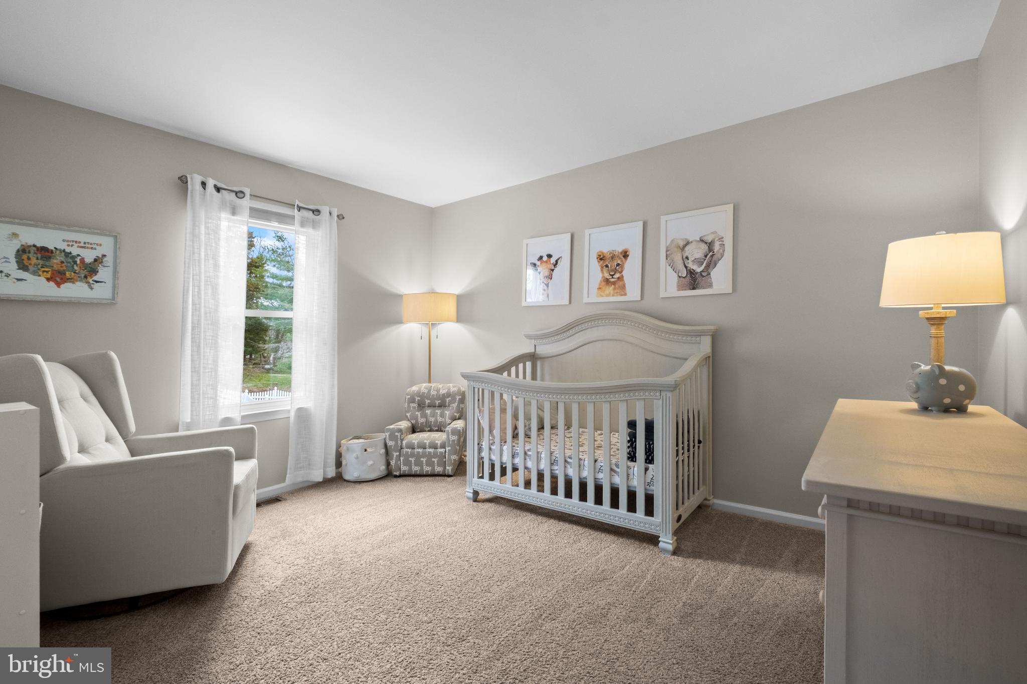 HAMPTON BRIDGE - Residential