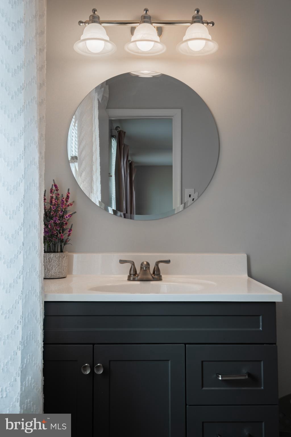 HAMPTON BRIDGE - Residential