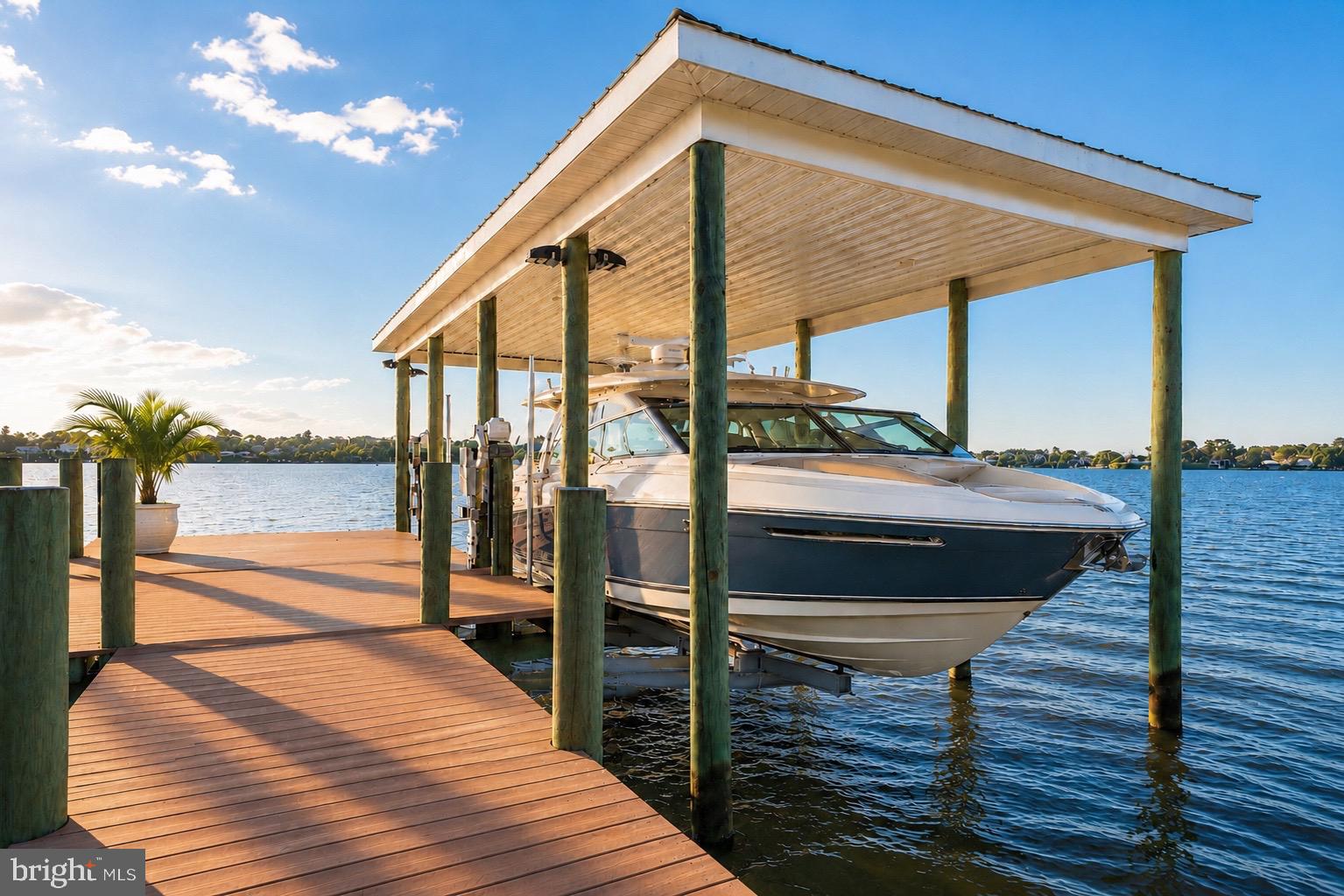 PAYNES POINT - Residential