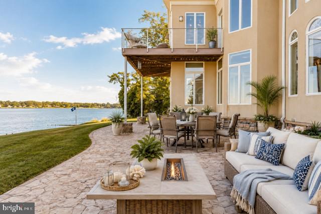 PAYNES POINT - Residential