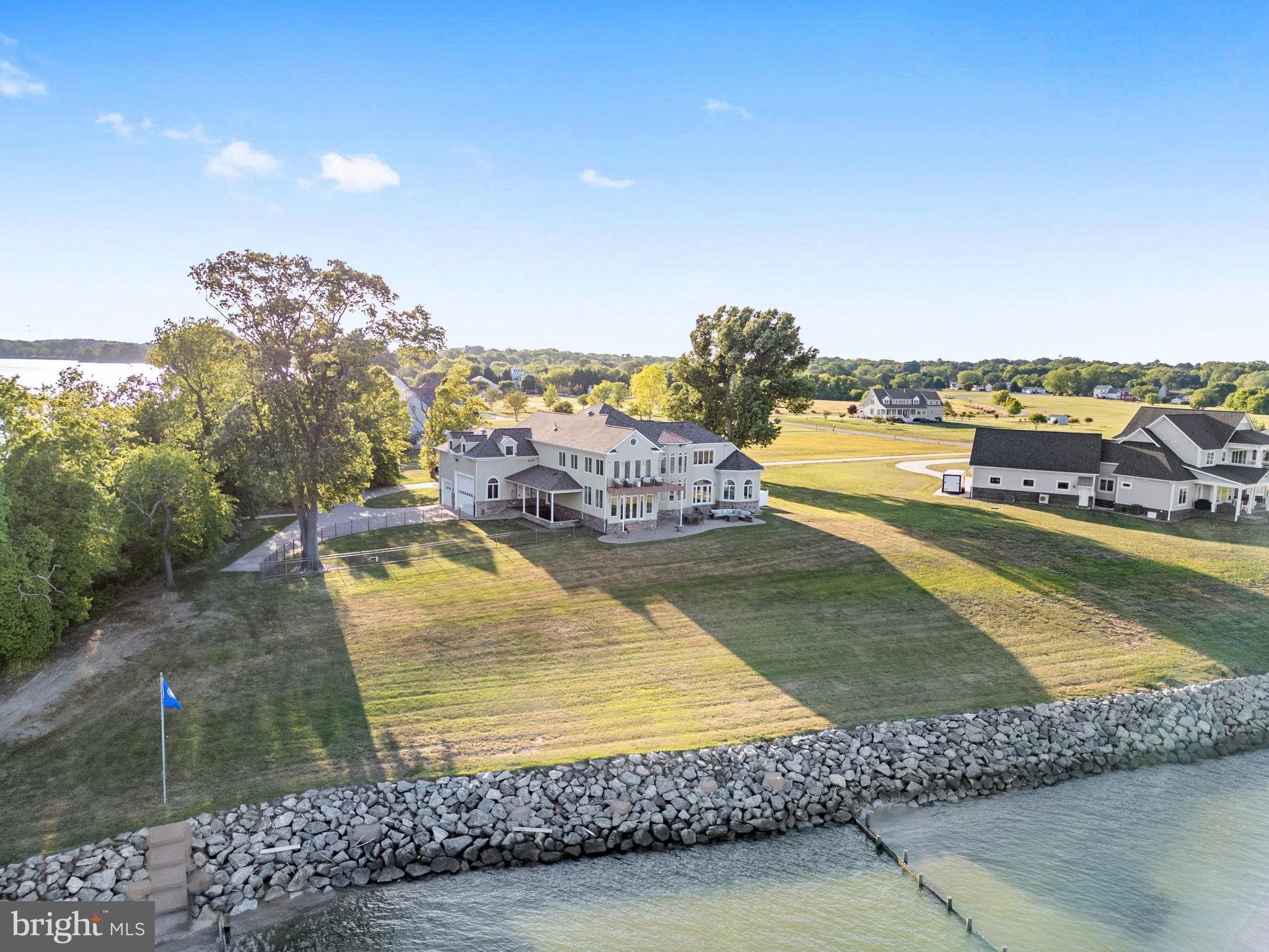PAYNES POINT - Residential