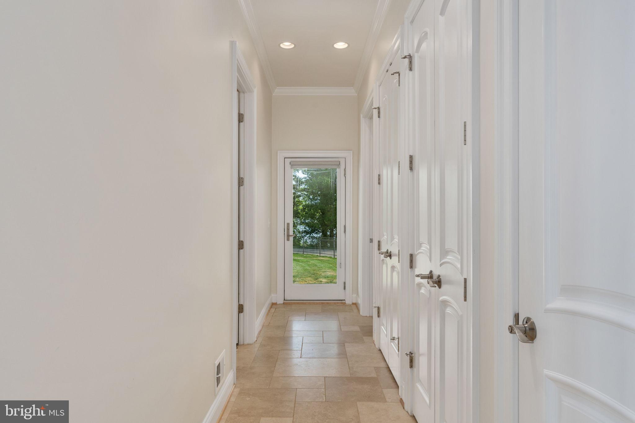 PAYNES POINT - Residential