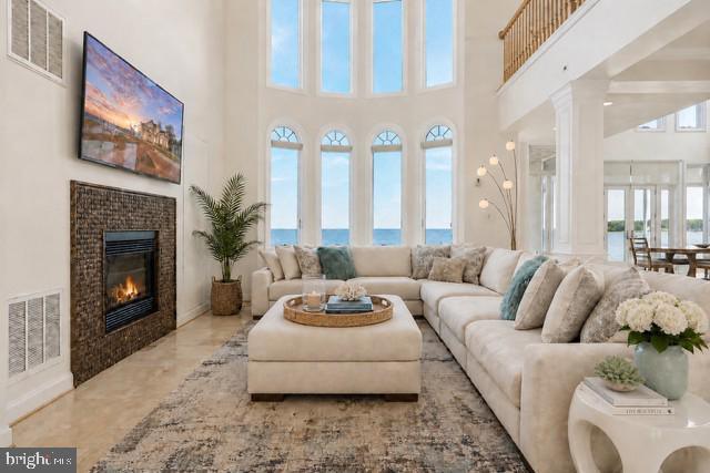 PAYNES POINT - Residential