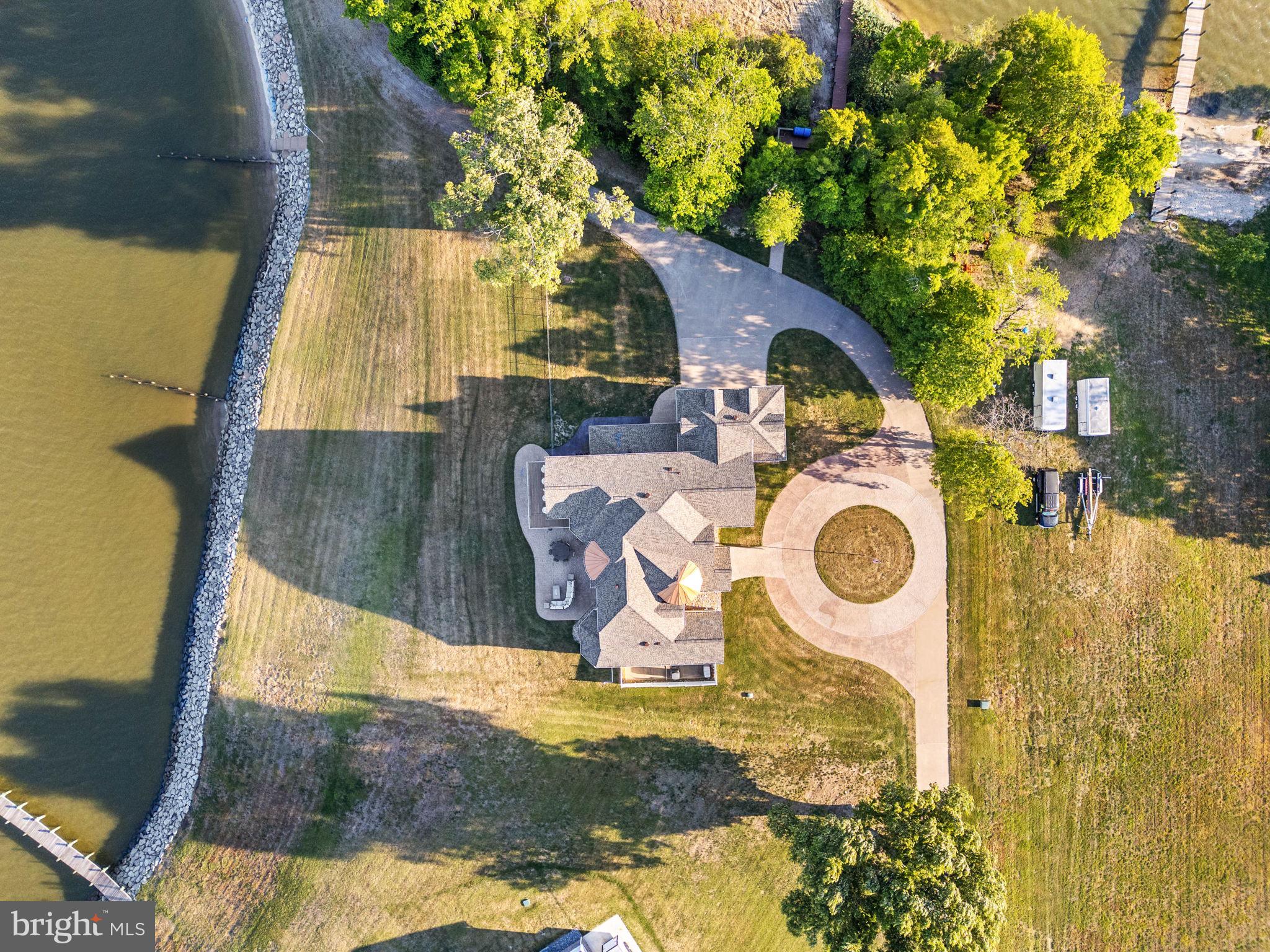 PAYNES POINT - Residential