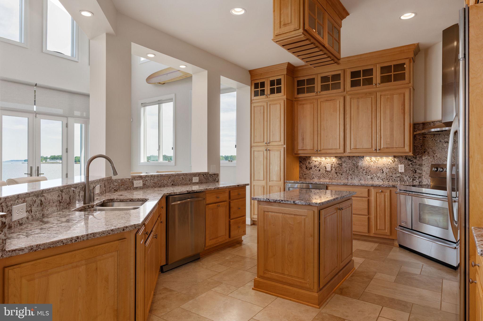 PAYNES POINT - Residential