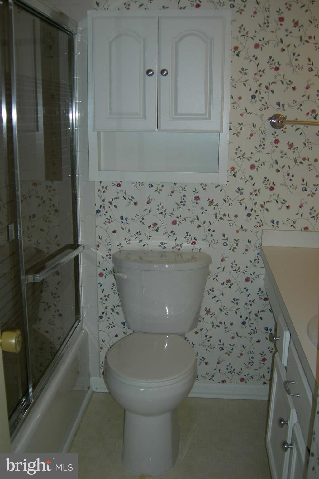 LAKE RIDGE - Residential Lease