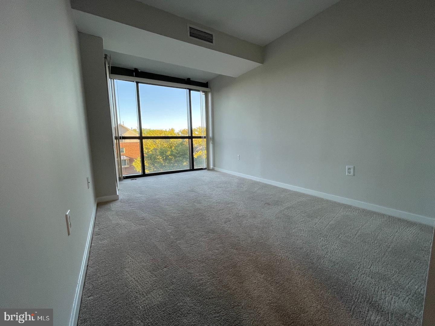 ATRIUM CONDO - Residential