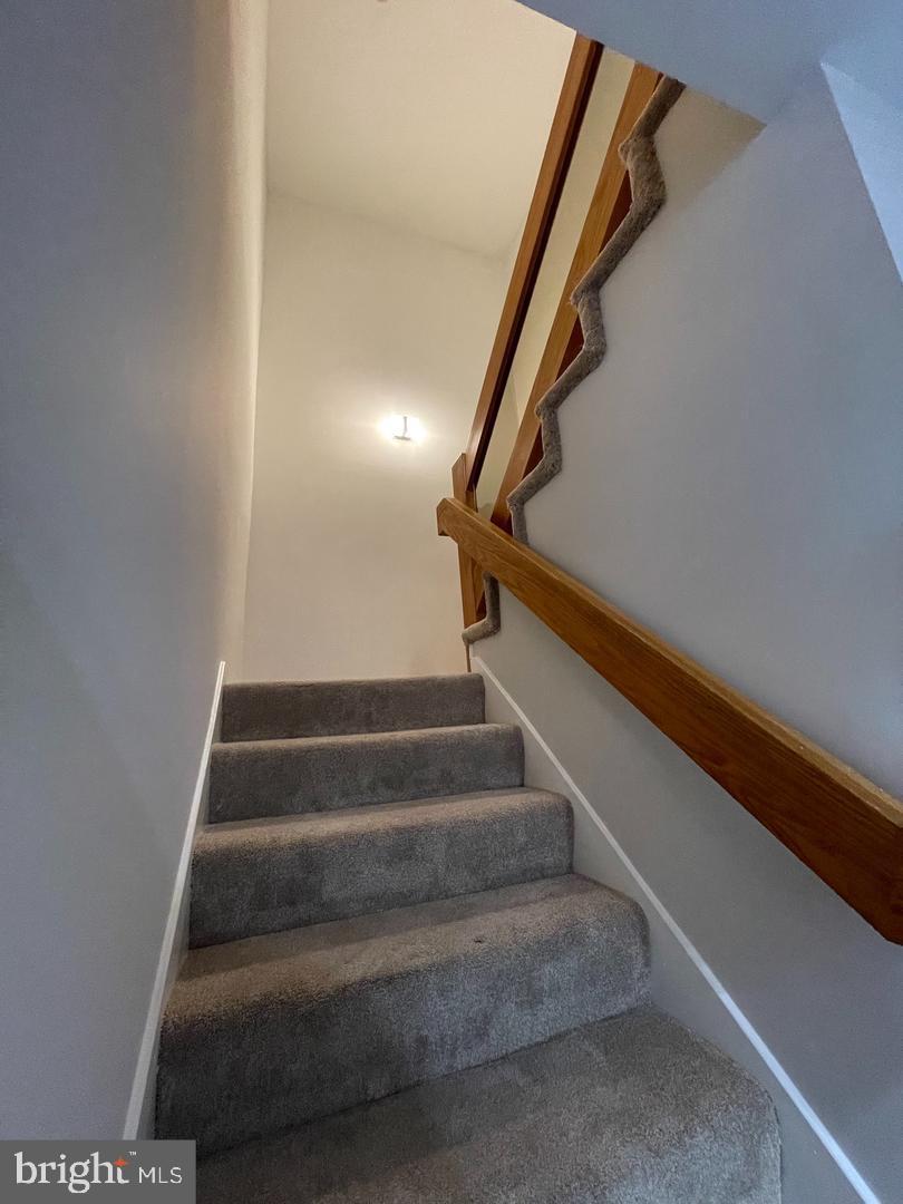 ATRIUM CONDO - Residential