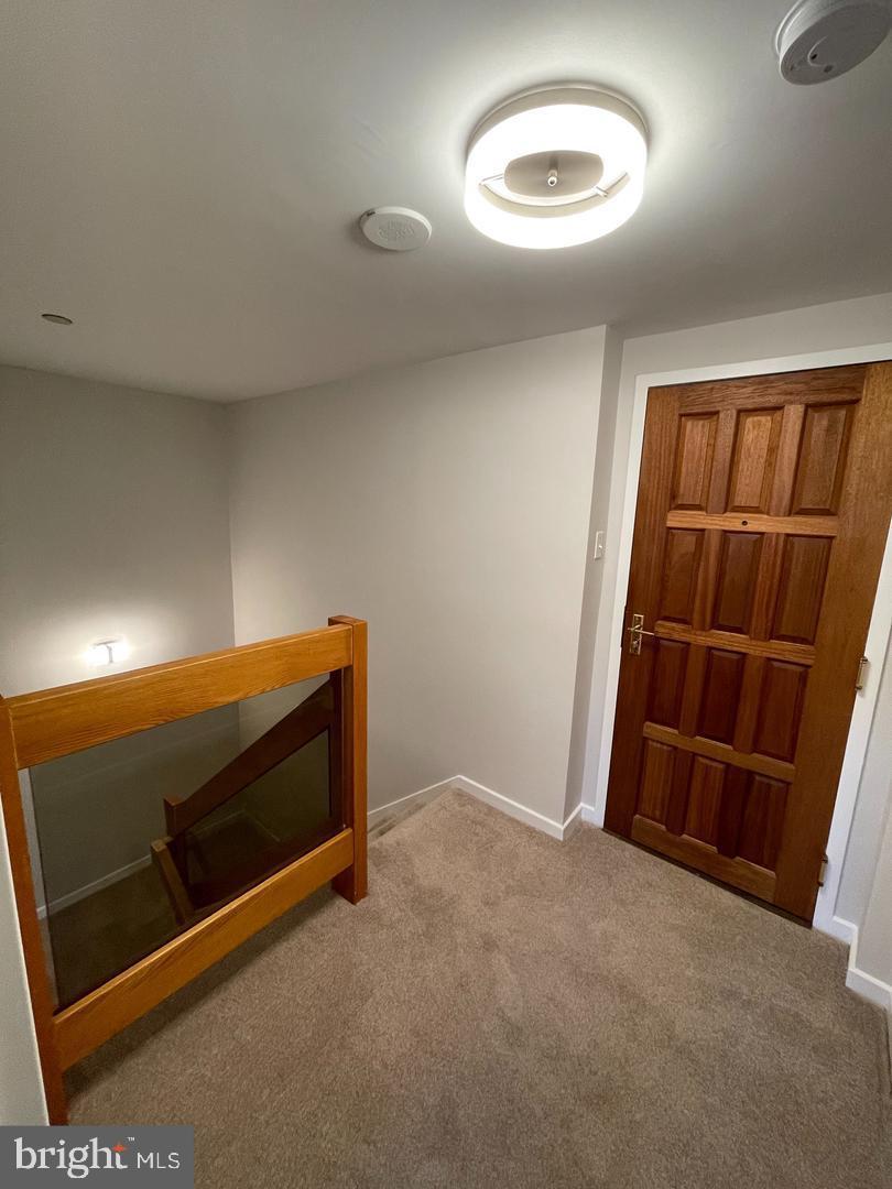 ATRIUM CONDO - Residential