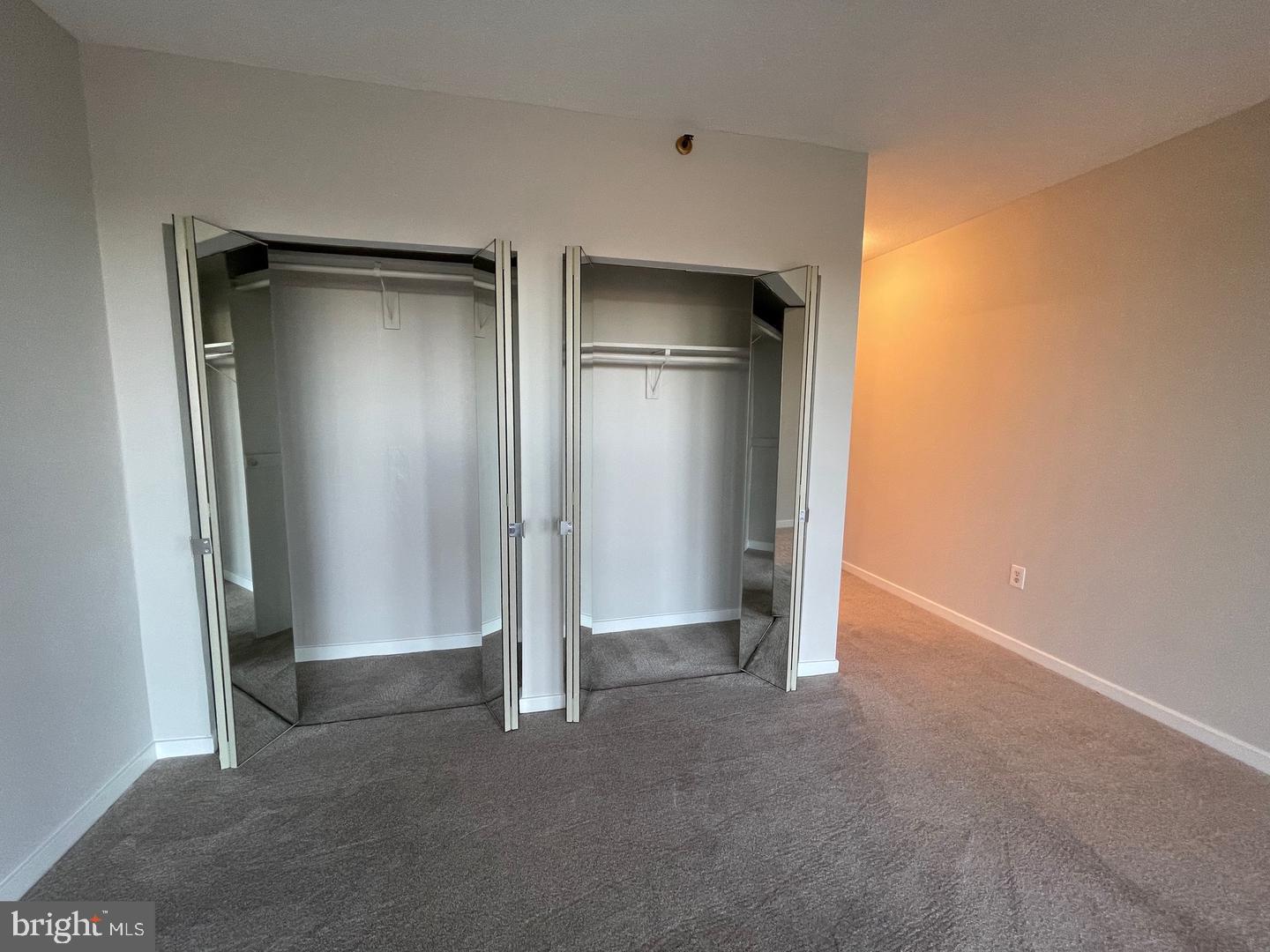 ATRIUM CONDO - Residential