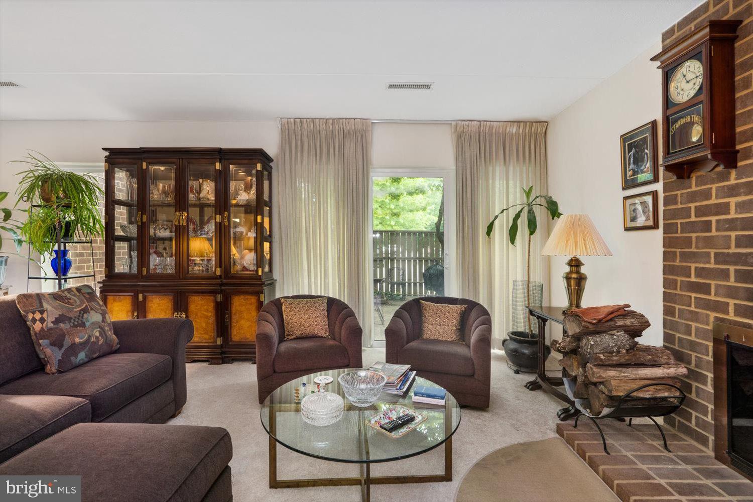 ANNEN WOODS - Residential