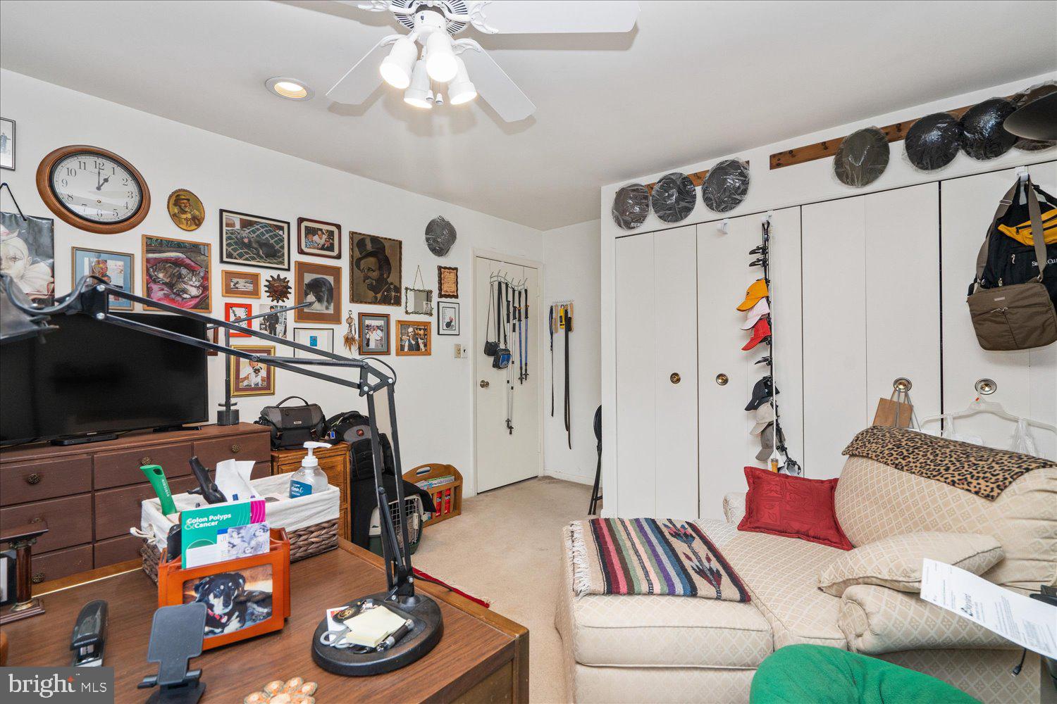 ANNEN WOODS - Residential