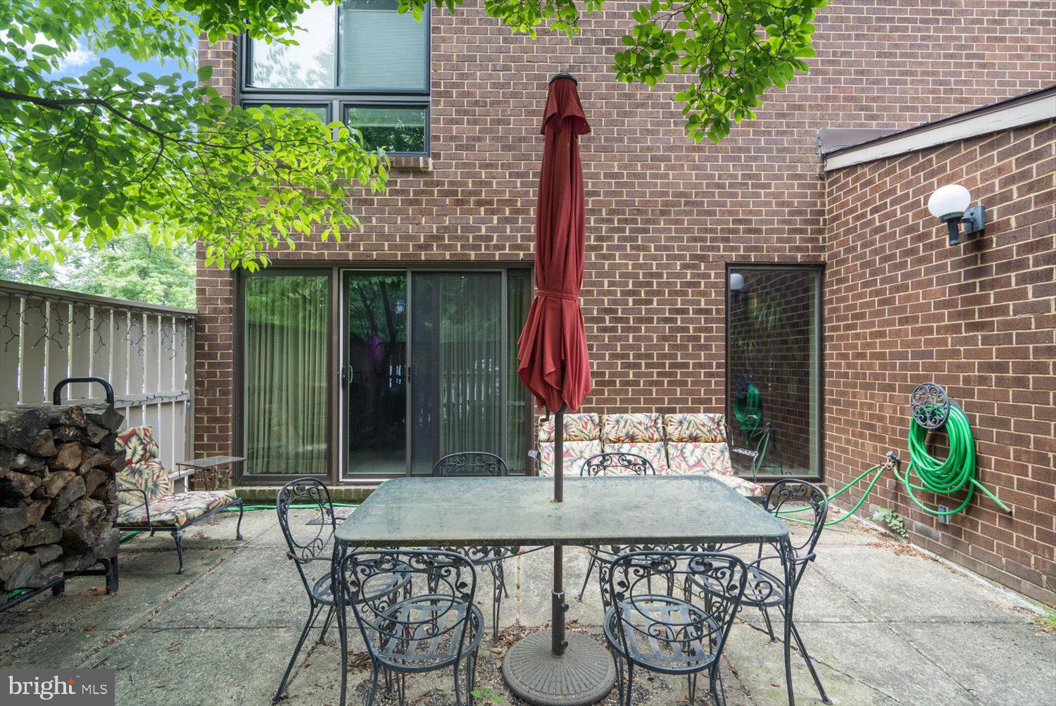 ANNEN WOODS - Residential