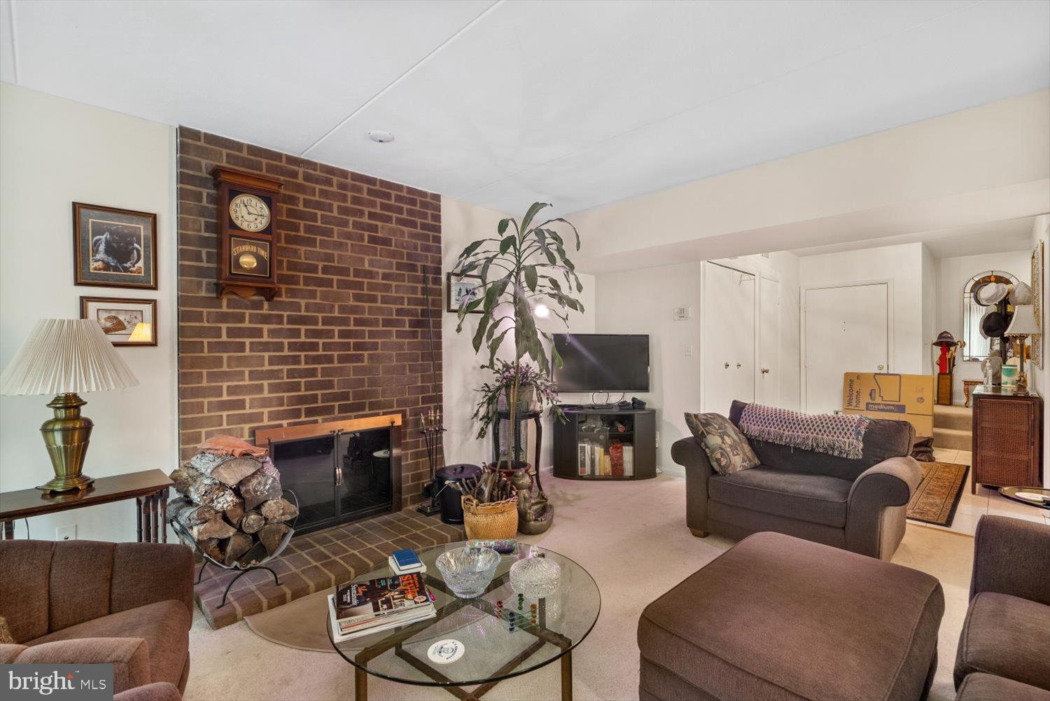 ANNEN WOODS - Residential