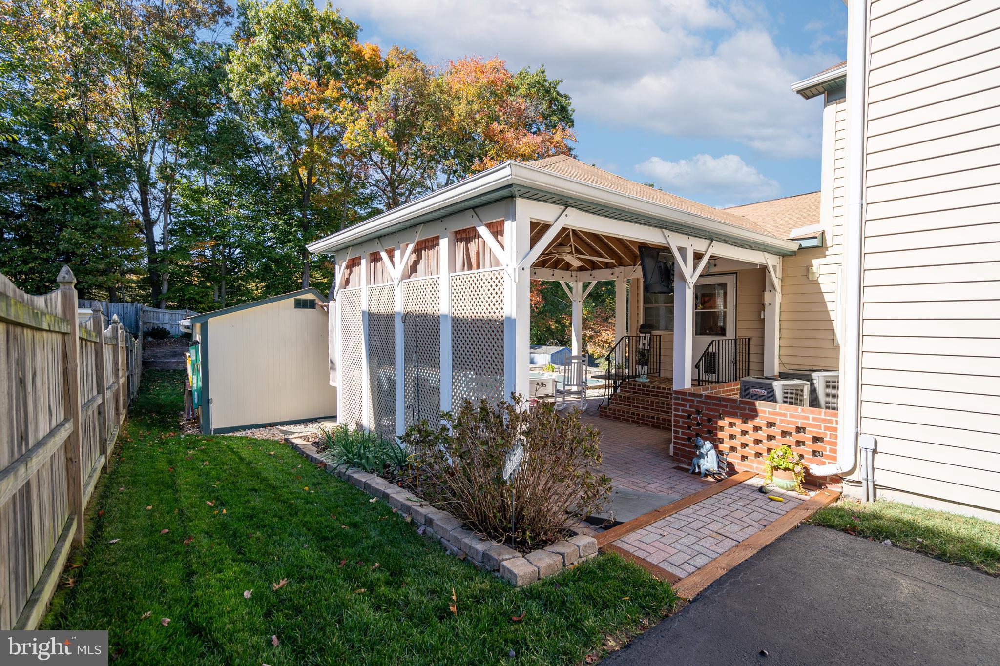 ROLLINGWOOD VILLAGE - Residential