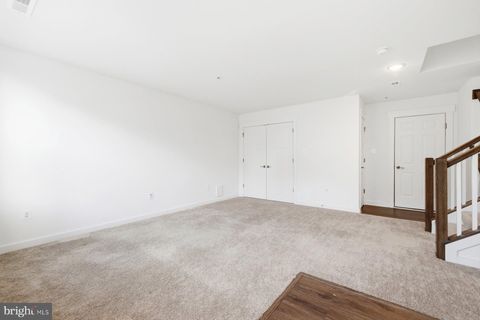 Tiny photo for 330 Furgeson Lane, FREDERICK, MD 21702 (MLS # MDFR2075610)